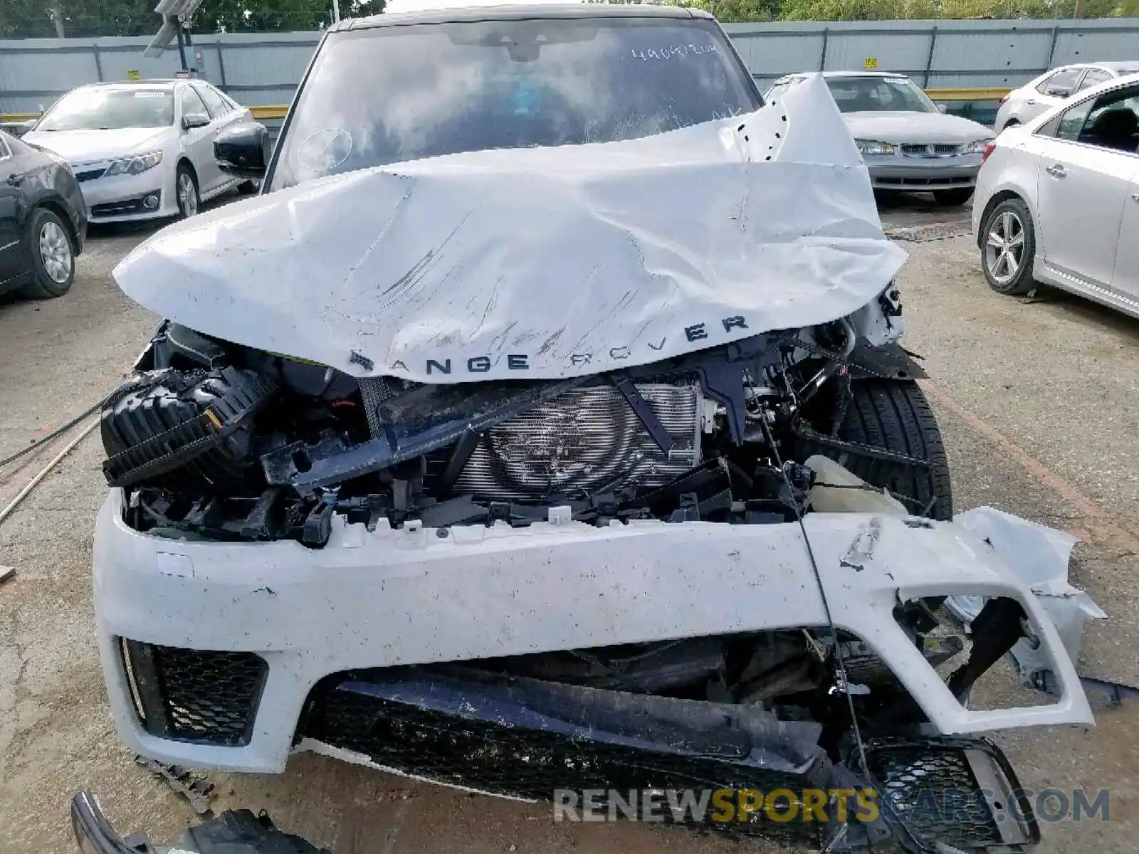 9 Photograph of a damaged car SALWV2SV3KA423578 LAND ROVER RANGE ROVE 2019