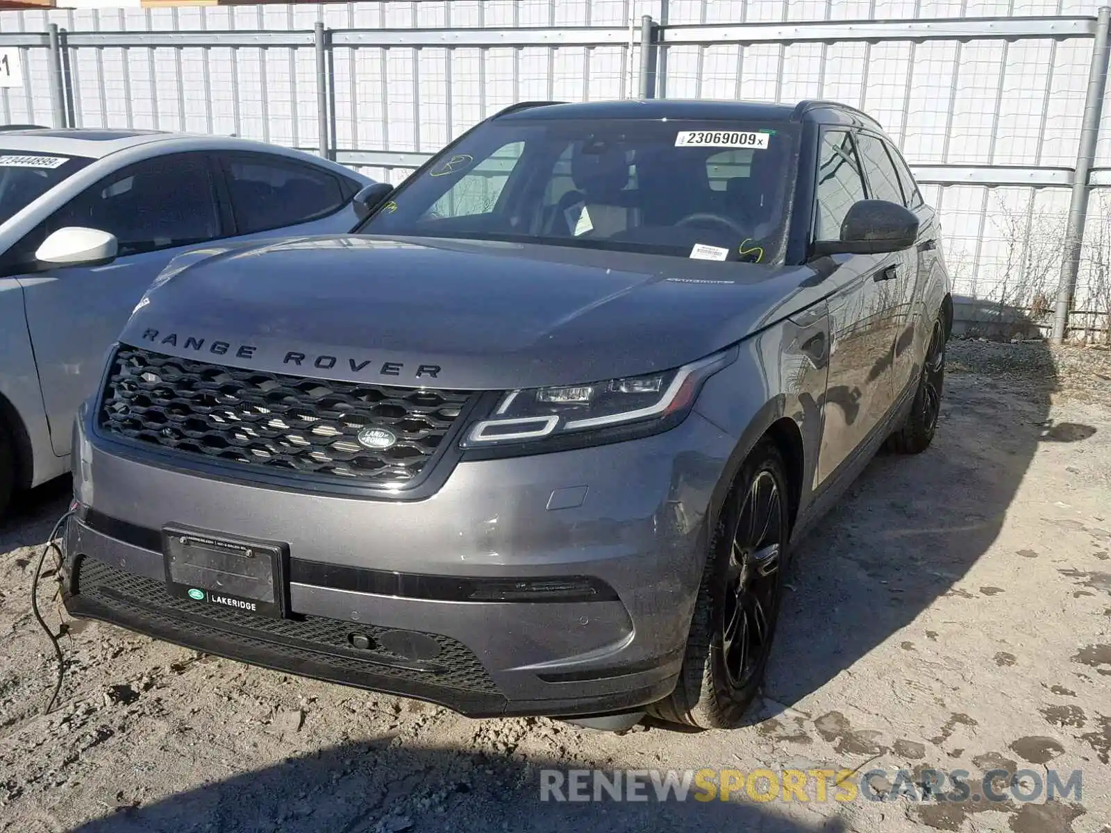 2 Photograph of a damaged car SALYB2FX6KA779892 LAND ROVER RANGE ROVE 2019