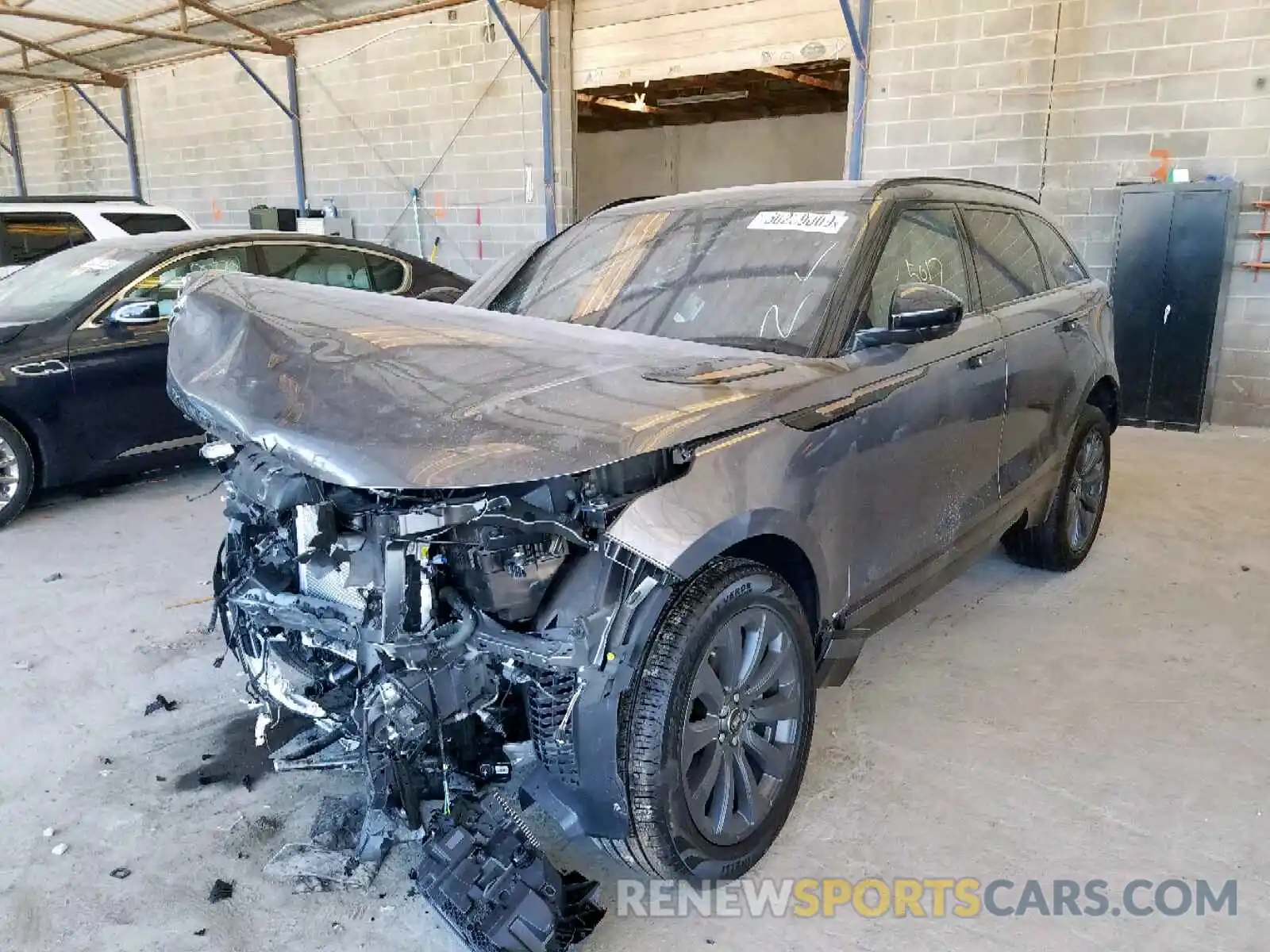 2 Photograph of a damaged car SALYL2EX0KA207313 LAND ROVER RANGE ROVE 2019