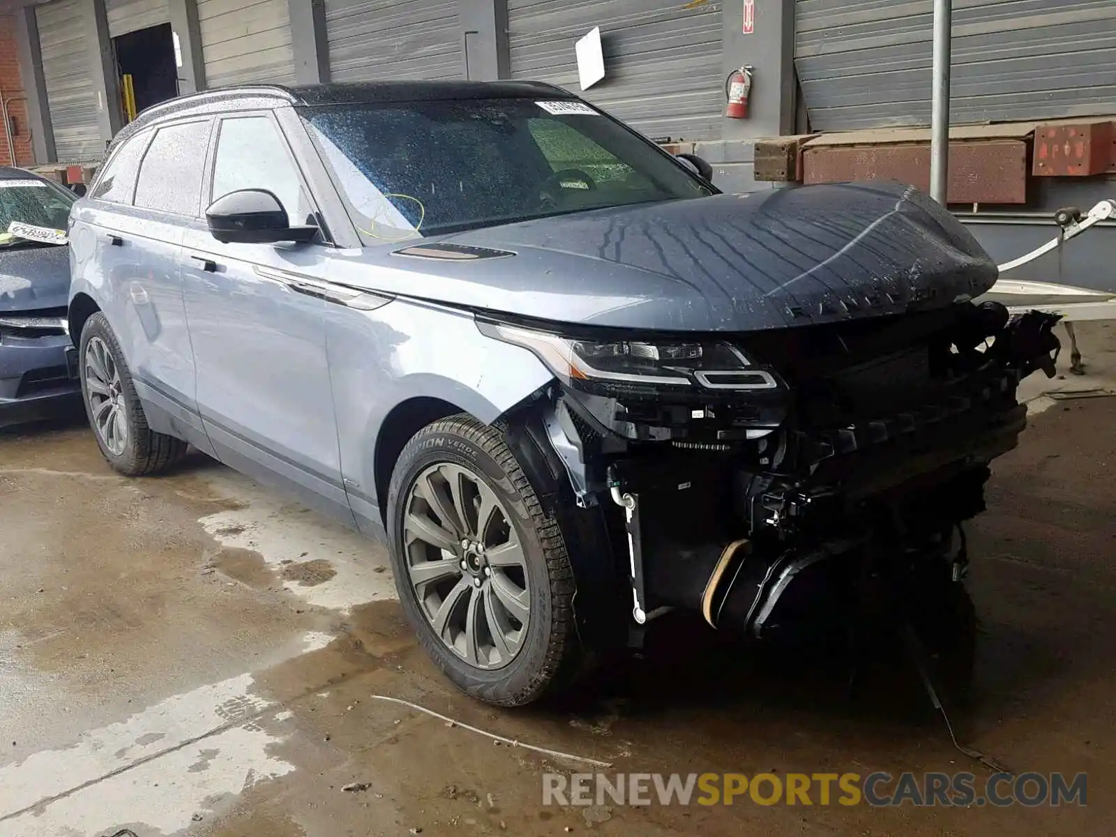 1 Photograph of a damaged car SALYL2EX4KA780246 LAND ROVER RANGE ROVE 2019