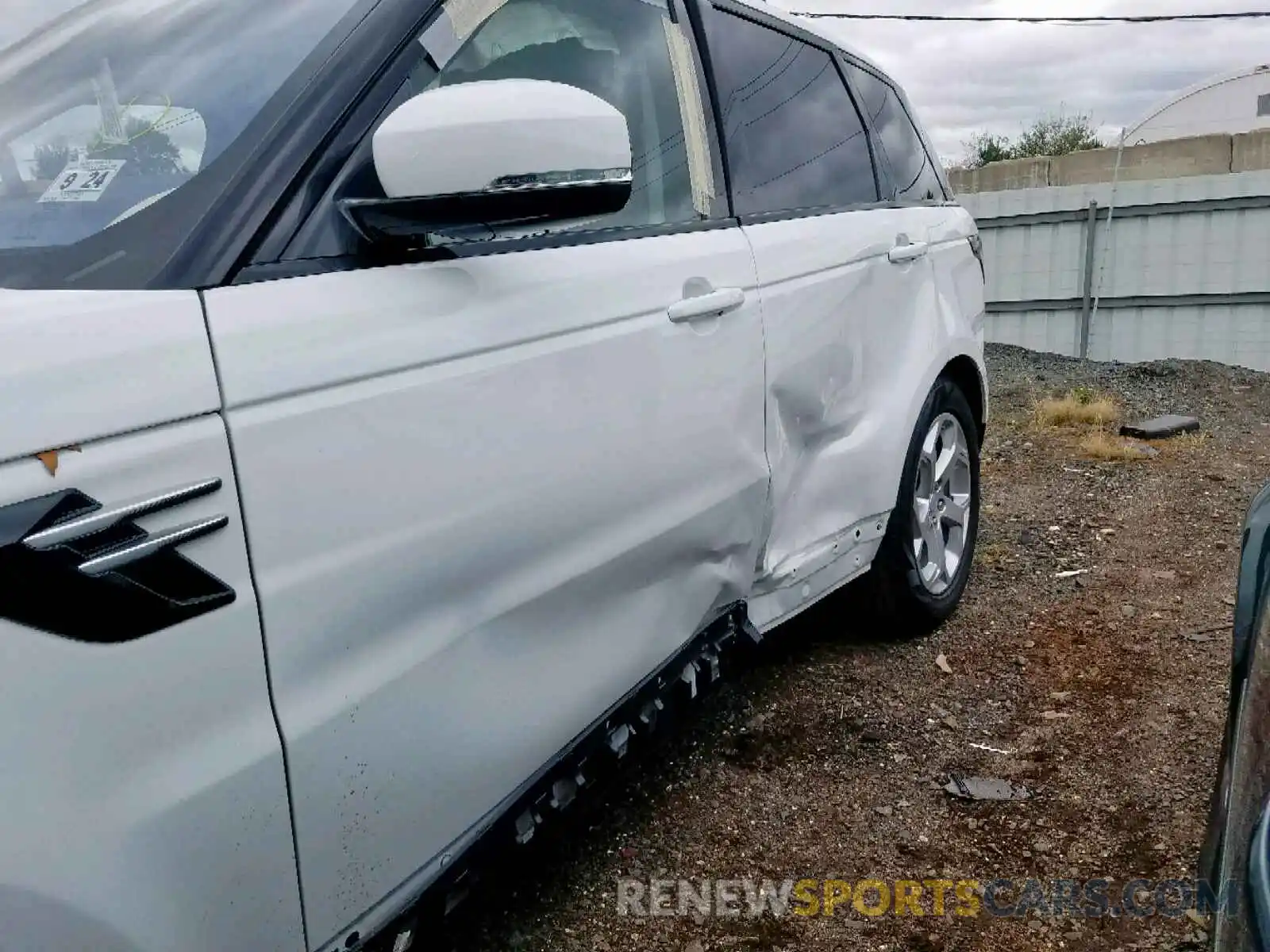 9 Photograph of a damaged car SALWR2SU2LA884431 LAND ROVER RANGE ROVE 2020