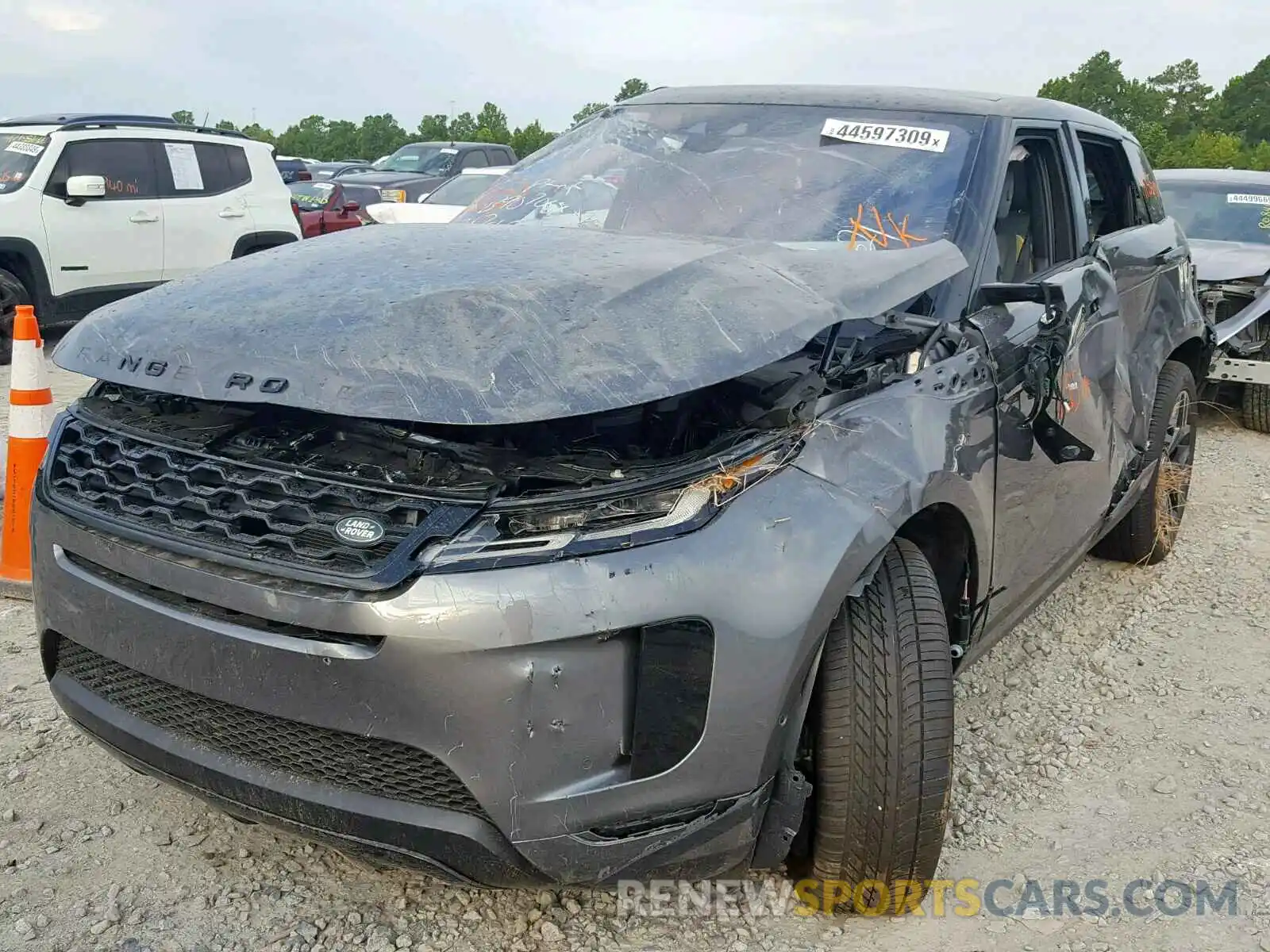 2 Photograph of a damaged car SALZP2FX2LH008621 LAND ROVER RANGE ROVE 2020