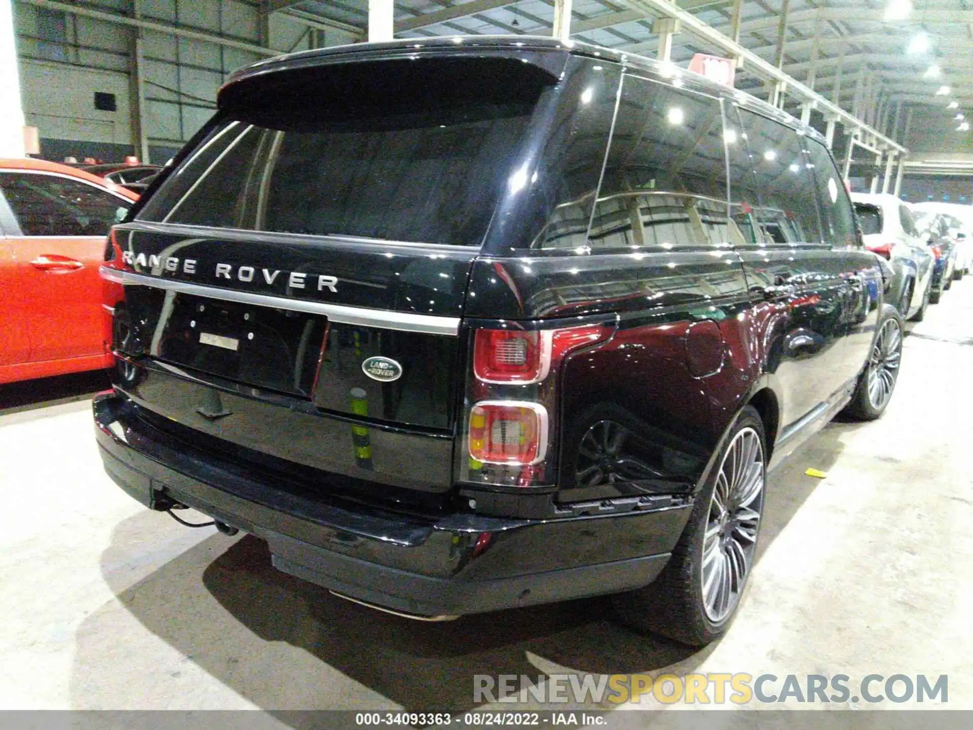 4 Photograph of a damaged car 00LGS5RE0KA550826 LAND ROVER RANGE ROVER 2019