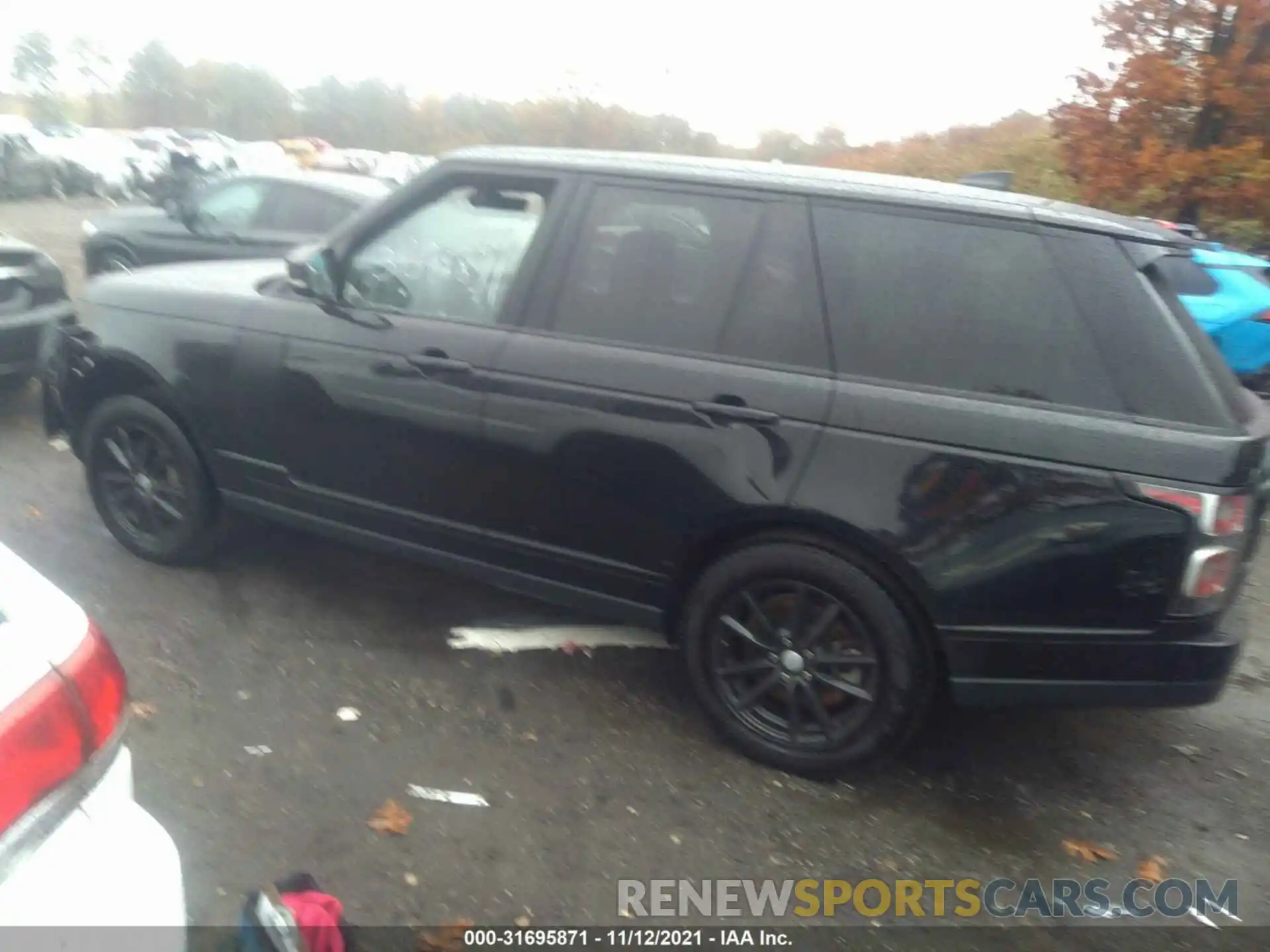 3 Photograph of a damaged car SALGR2RV3KA556713 LAND ROVER RANGE ROVER 2019