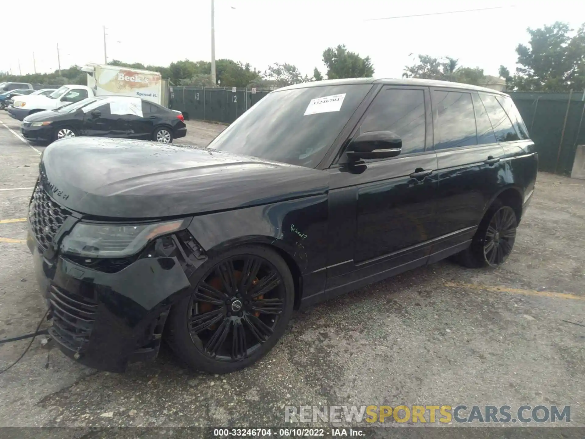 2 Фотография поврежденного автомобиля SALGR2RV4KA519220 LAND ROVER RANGE ROVER 2019