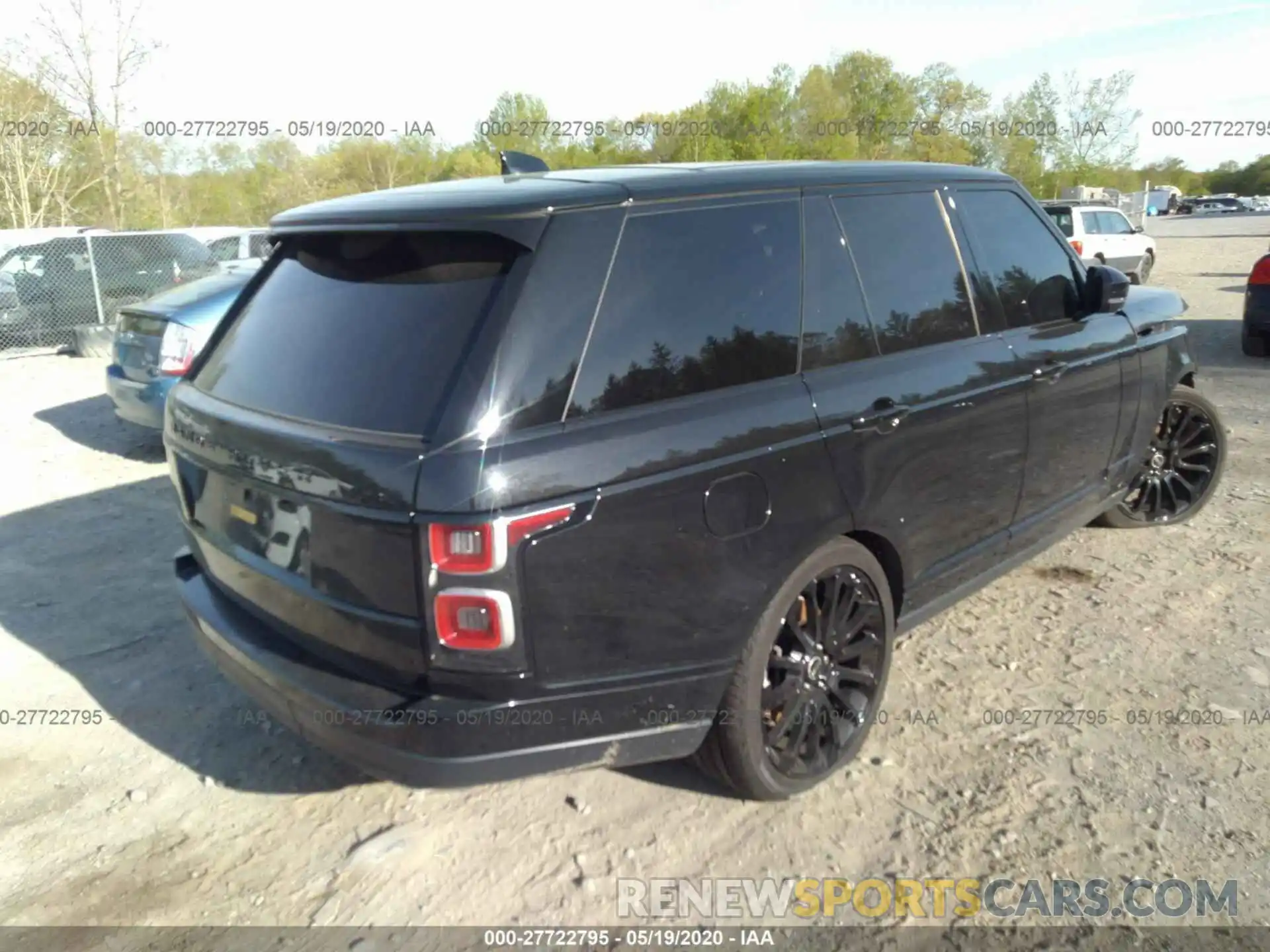 4 Photograph of a damaged car SALGR2RV5KA542814 LAND ROVER RANGE ROVER 2019