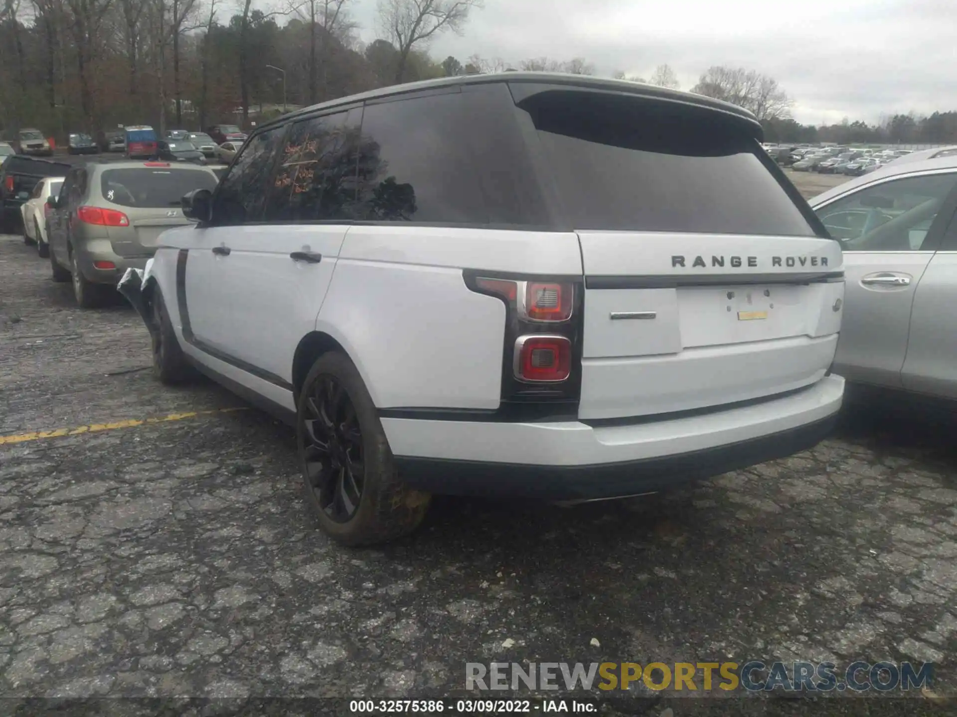 3 Photograph of a damaged car SALGR2RV6KA548458 LAND ROVER RANGE ROVER 2019