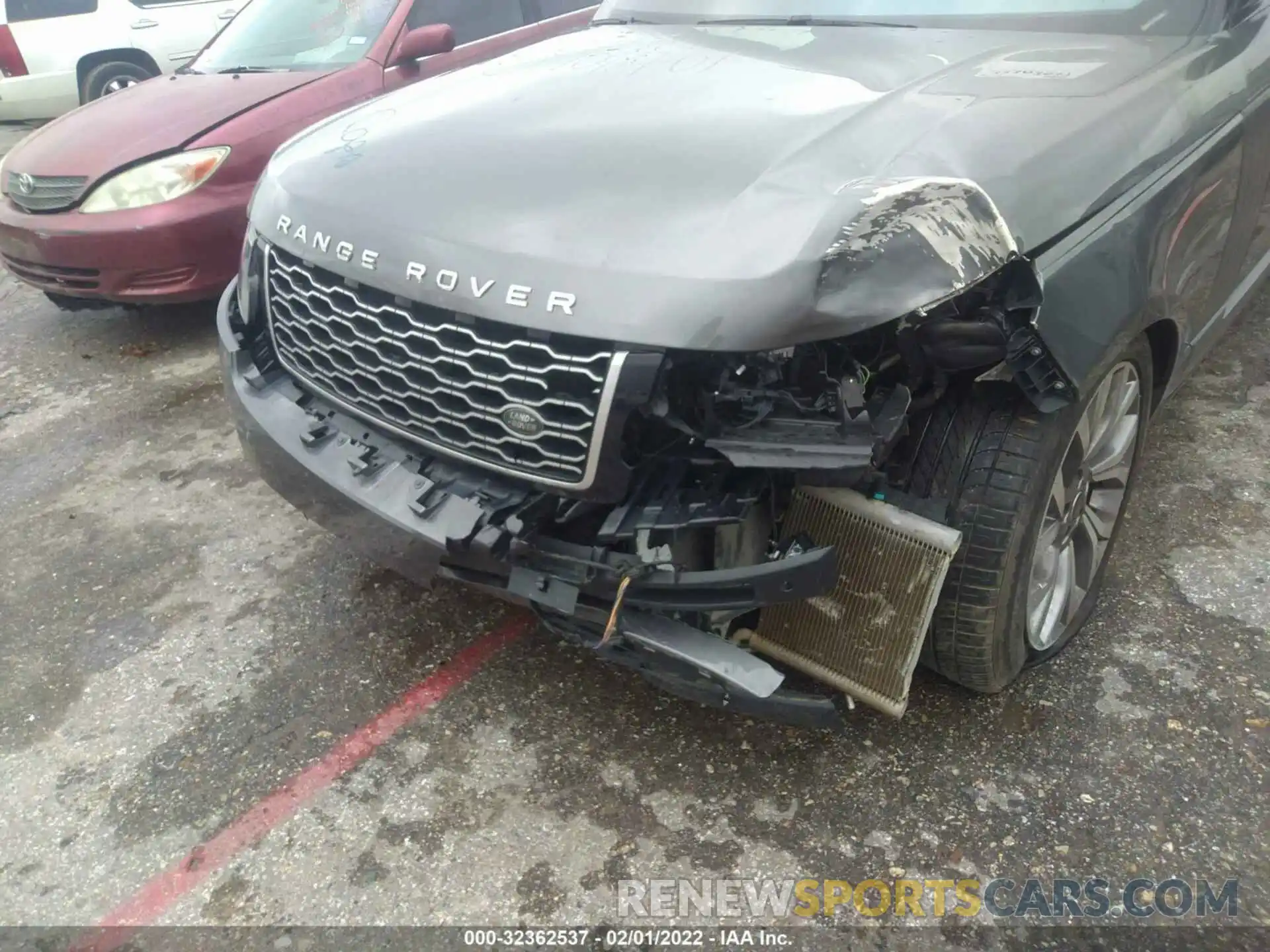 6 Photograph of a damaged car SALGS2RE0KA536620 LAND ROVER RANGE ROVER 2019