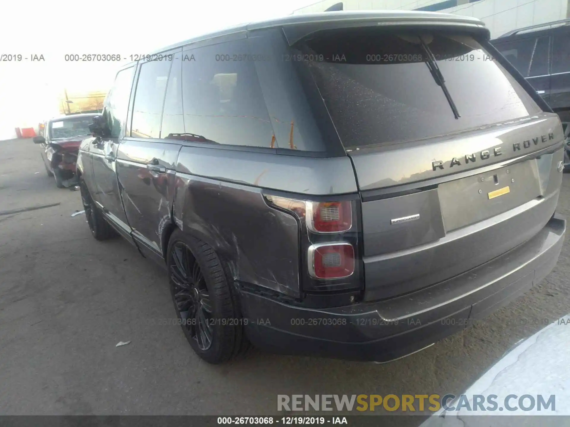 3 Photograph of a damaged car SALGS2RE0KA559878 LAND ROVER RANGE ROVER 2019