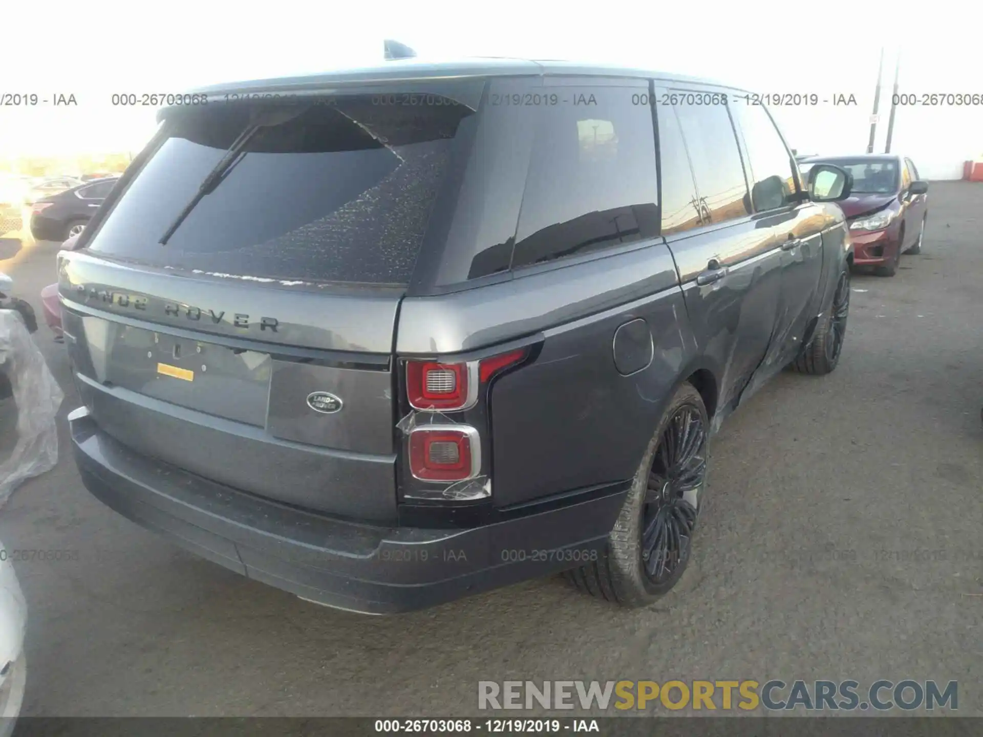 4 Photograph of a damaged car SALGS2RE0KA559878 LAND ROVER RANGE ROVER 2019