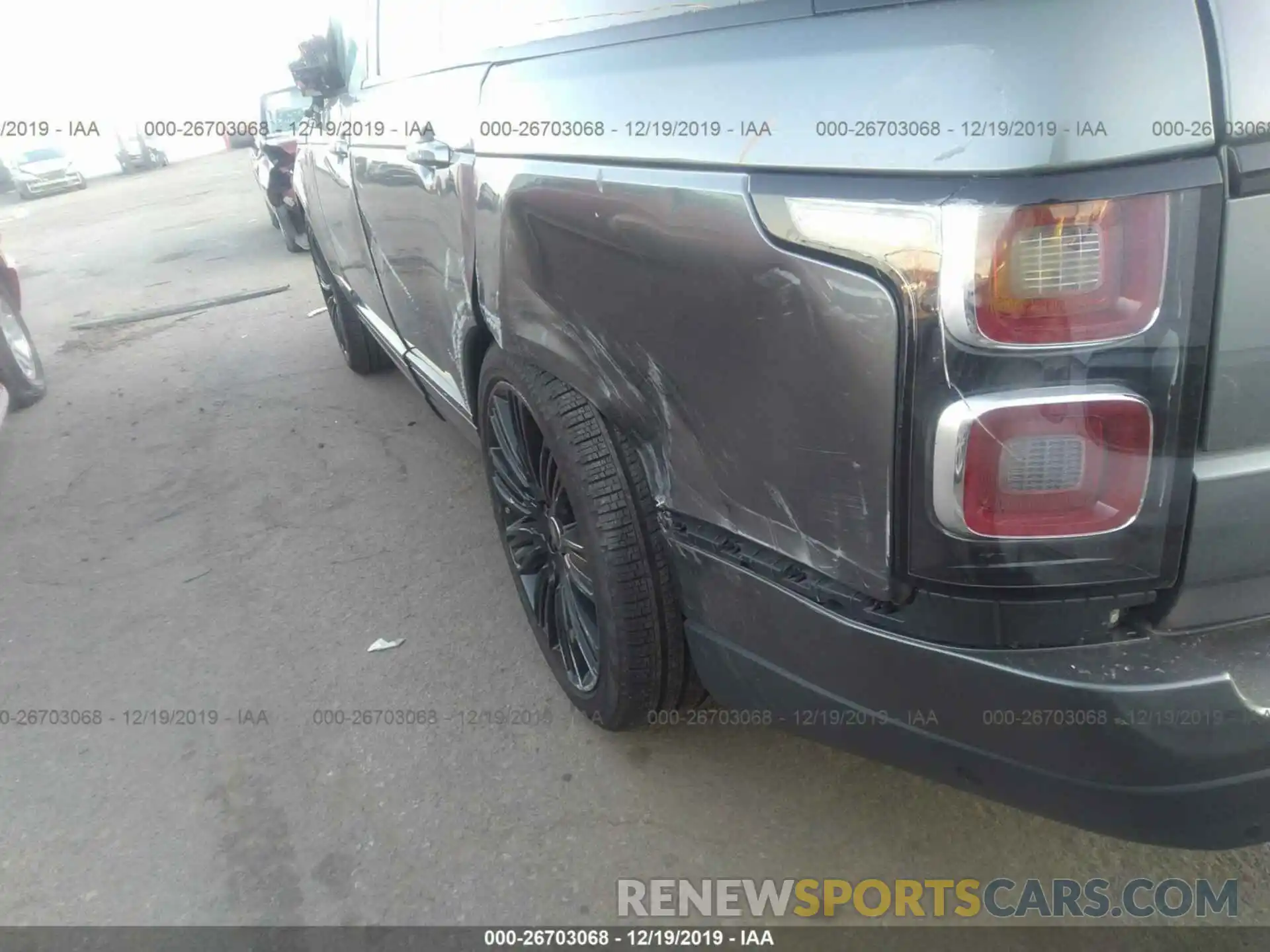 6 Photograph of a damaged car SALGS2RE0KA559878 LAND ROVER RANGE ROVER 2019