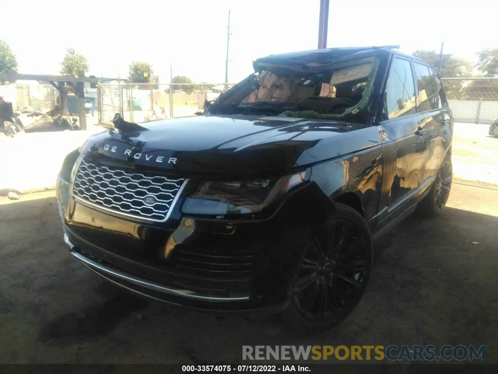 2 Фотография поврежденного автомобиля SALGS2RE4KA540461 LAND ROVER RANGE ROVER 2019