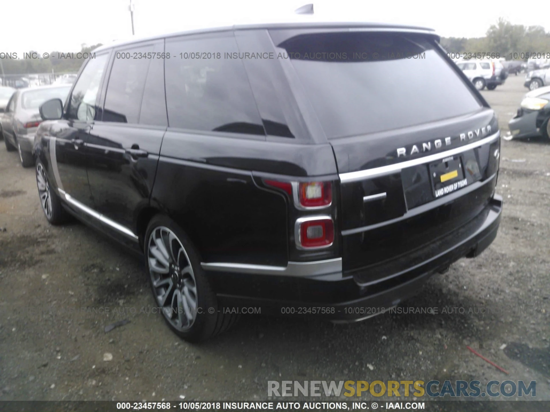 3 Photograph of a damaged car SALGS2RE7KA517899 Land rover Range rover 2019