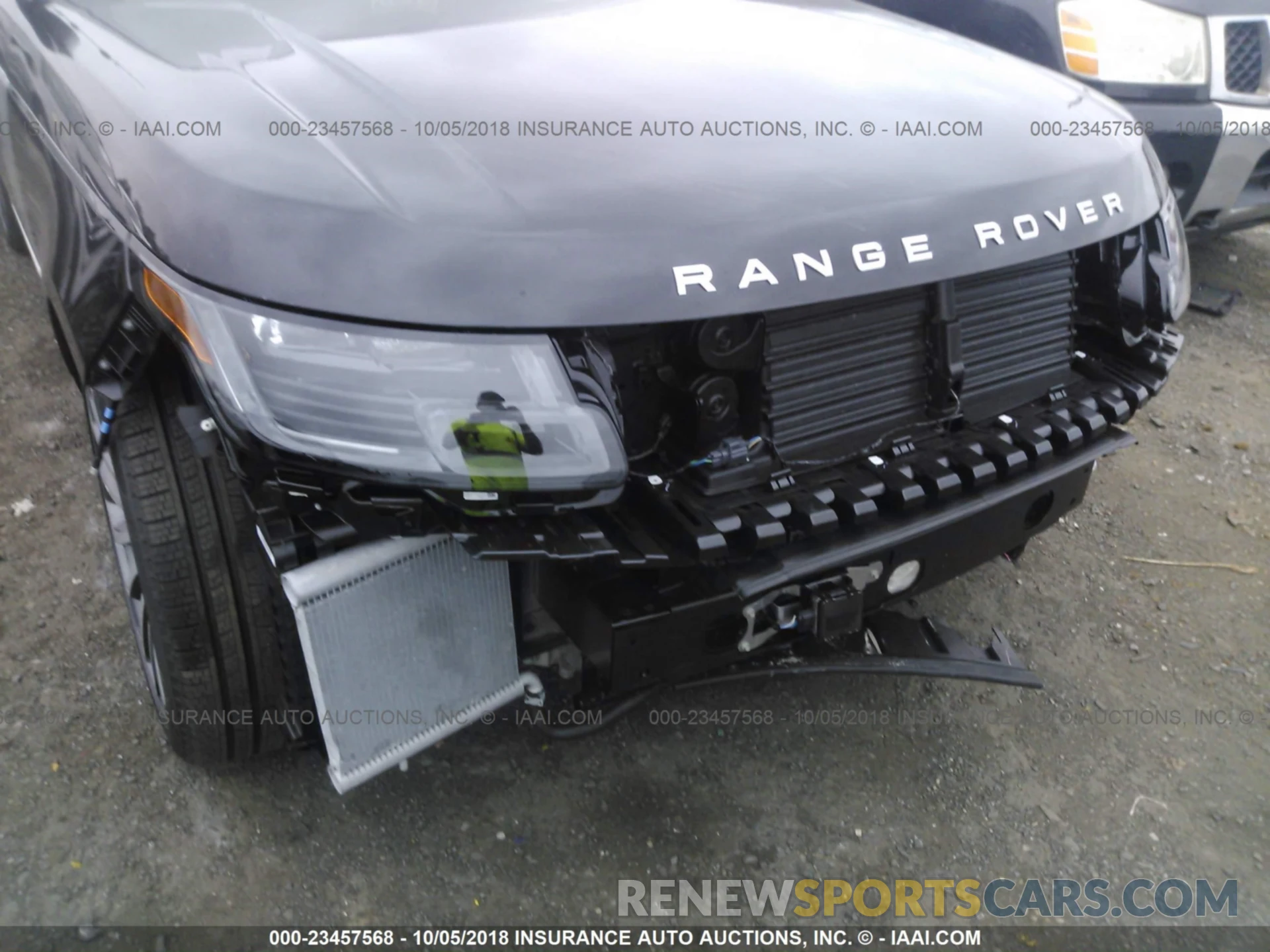 6 Photograph of a damaged car SALGS2RE7KA517899 Land rover Range rover 2019