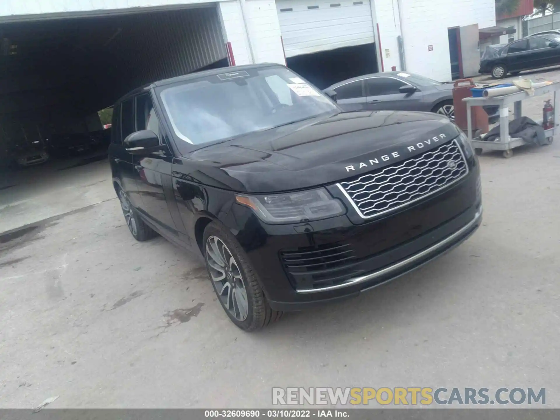 1 Фотография поврежденного автомобиля SALGS2RE8KA527079 LAND ROVER RANGE ROVER 2019