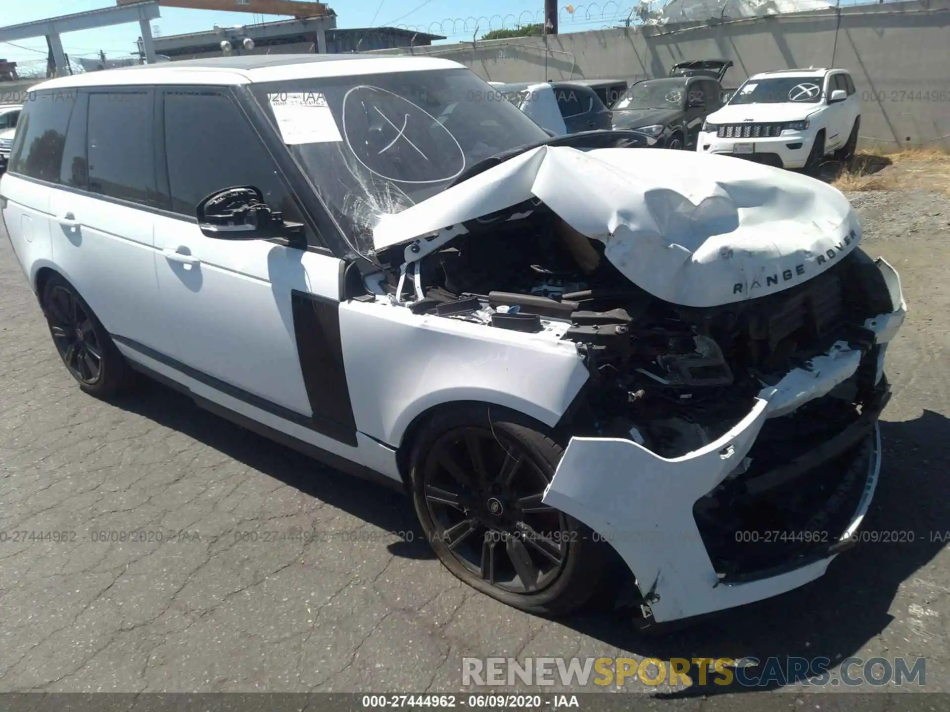 1 Photograph of a damaged car SALGS2RE9KA545655 LAND ROVER RANGE ROVER 2019