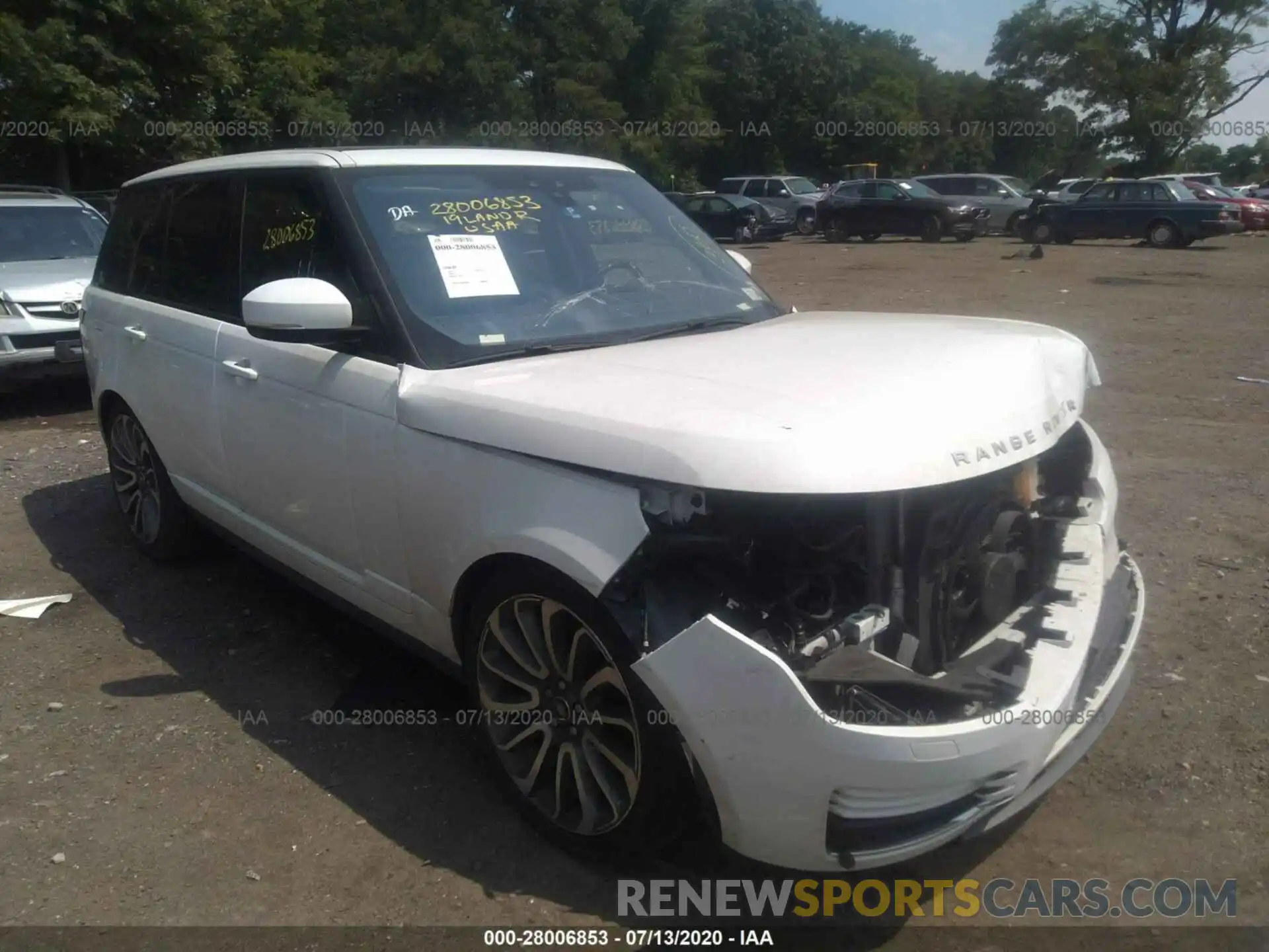 1 Photograph of a damaged car SALGS2REXKA527343 LAND ROVER RANGE ROVER 2019