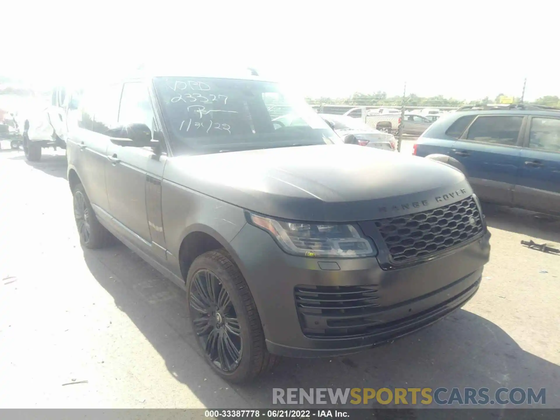 1 Фотография поврежденного автомобиля SALGS2REXKA532171 LAND ROVER RANGE ROVER 2019