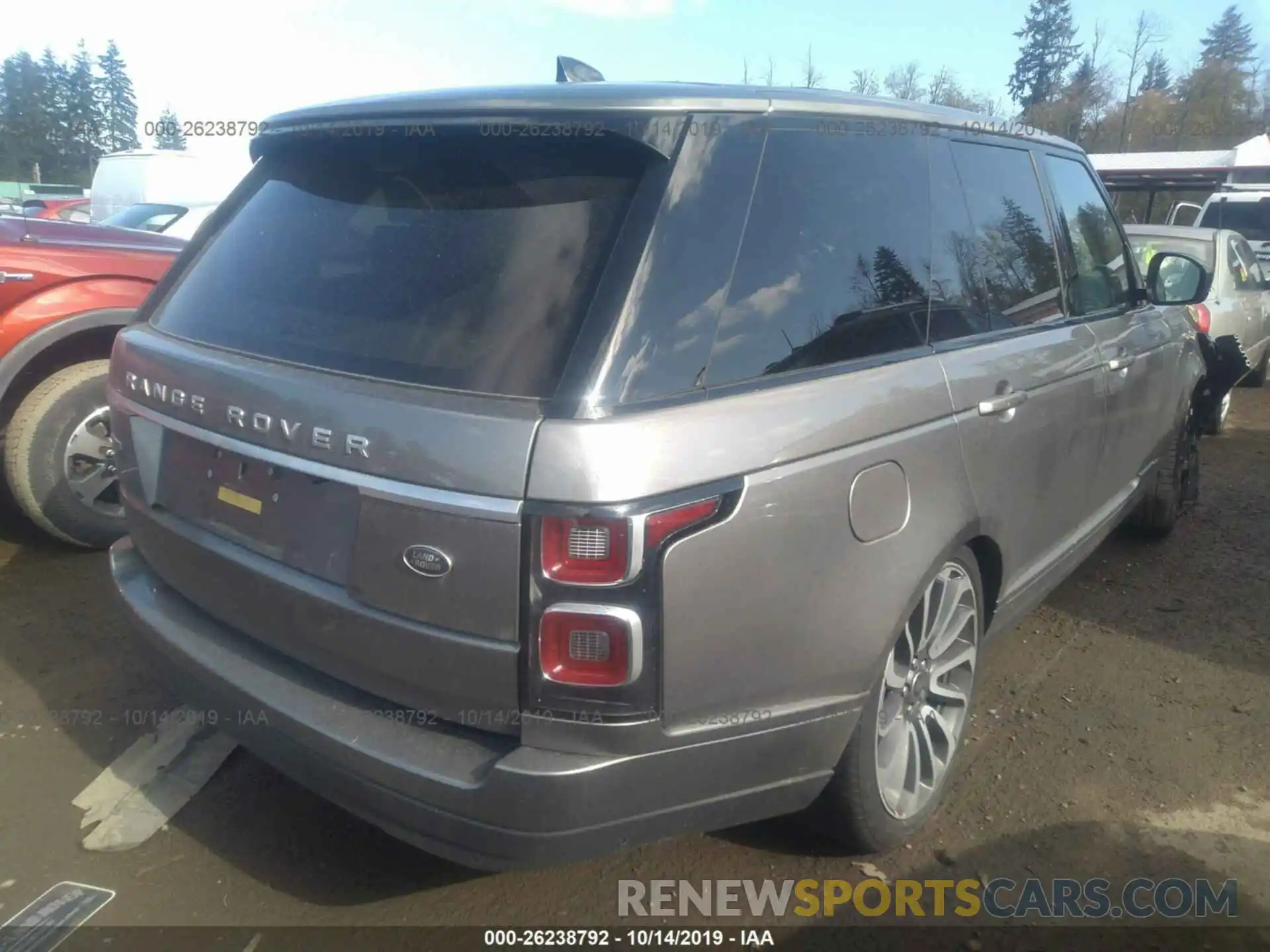 4 Photograph of a damaged car SALGS2RK3KA516545 LAND ROVER RANGE ROVER 2019