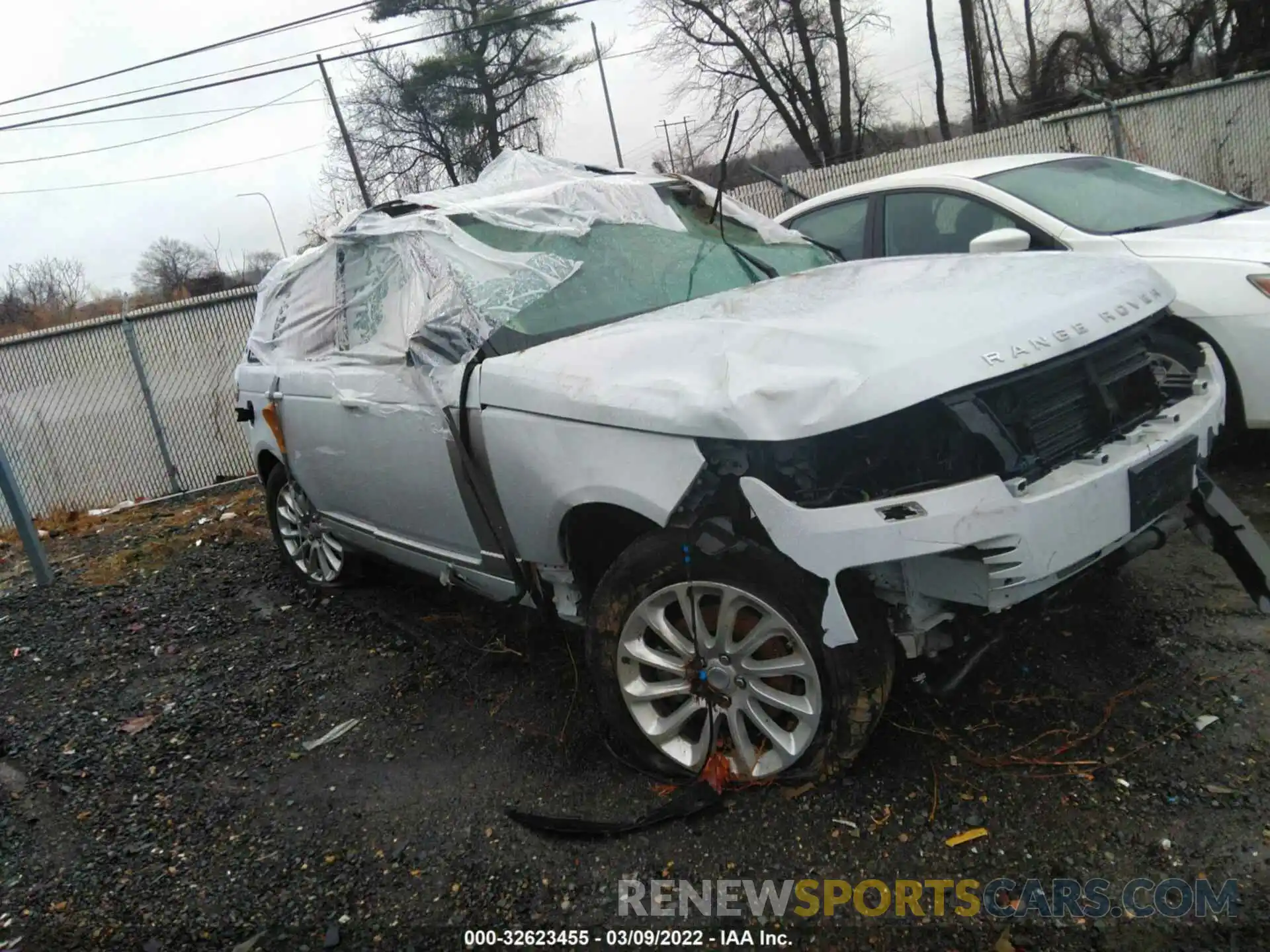 1 Photograph of a damaged car SALGS2RK7KA543781 LAND ROVER RANGE ROVER 2019