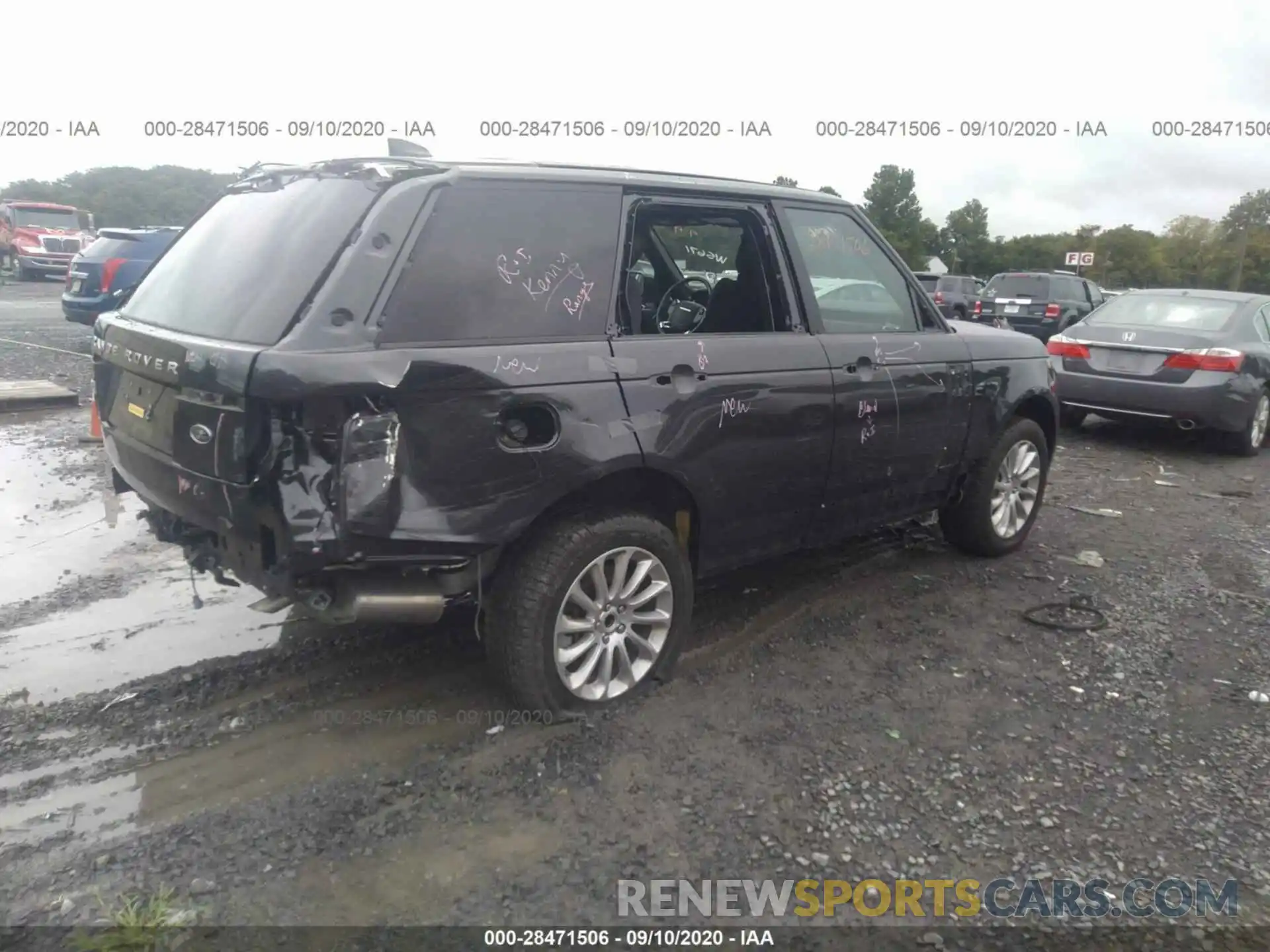 4 Фотография поврежденного автомобиля SALGS2SV0KA533341 LAND ROVER RANGE ROVER 2019