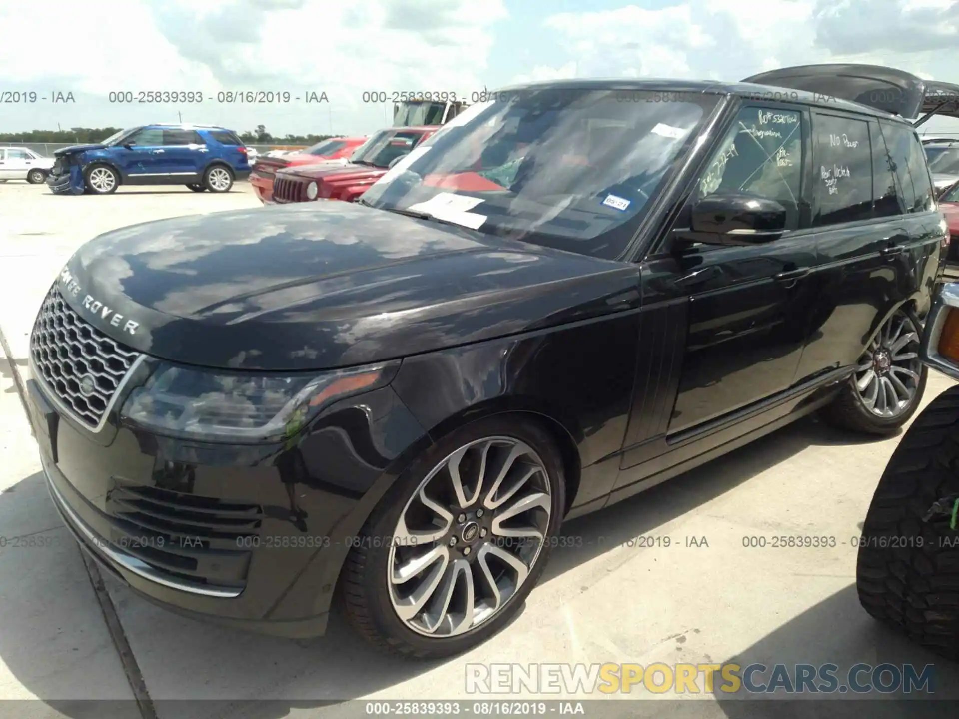 2 Фотография поврежденного автомобиля SALGS2SV1KA556563 LAND ROVER RANGE ROVER 2019