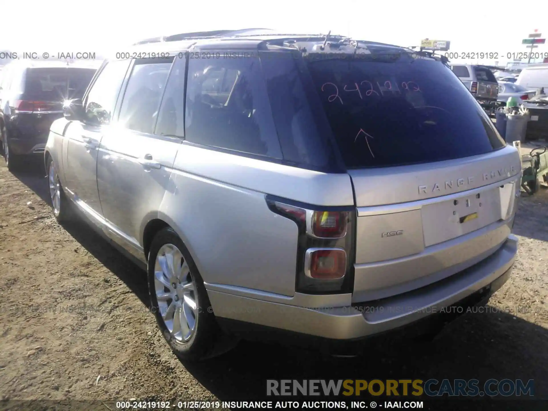 3 Фотография поврежденного автомобиля SALGS2SV3KA527601 LAND ROVER RANGE ROVER 2019