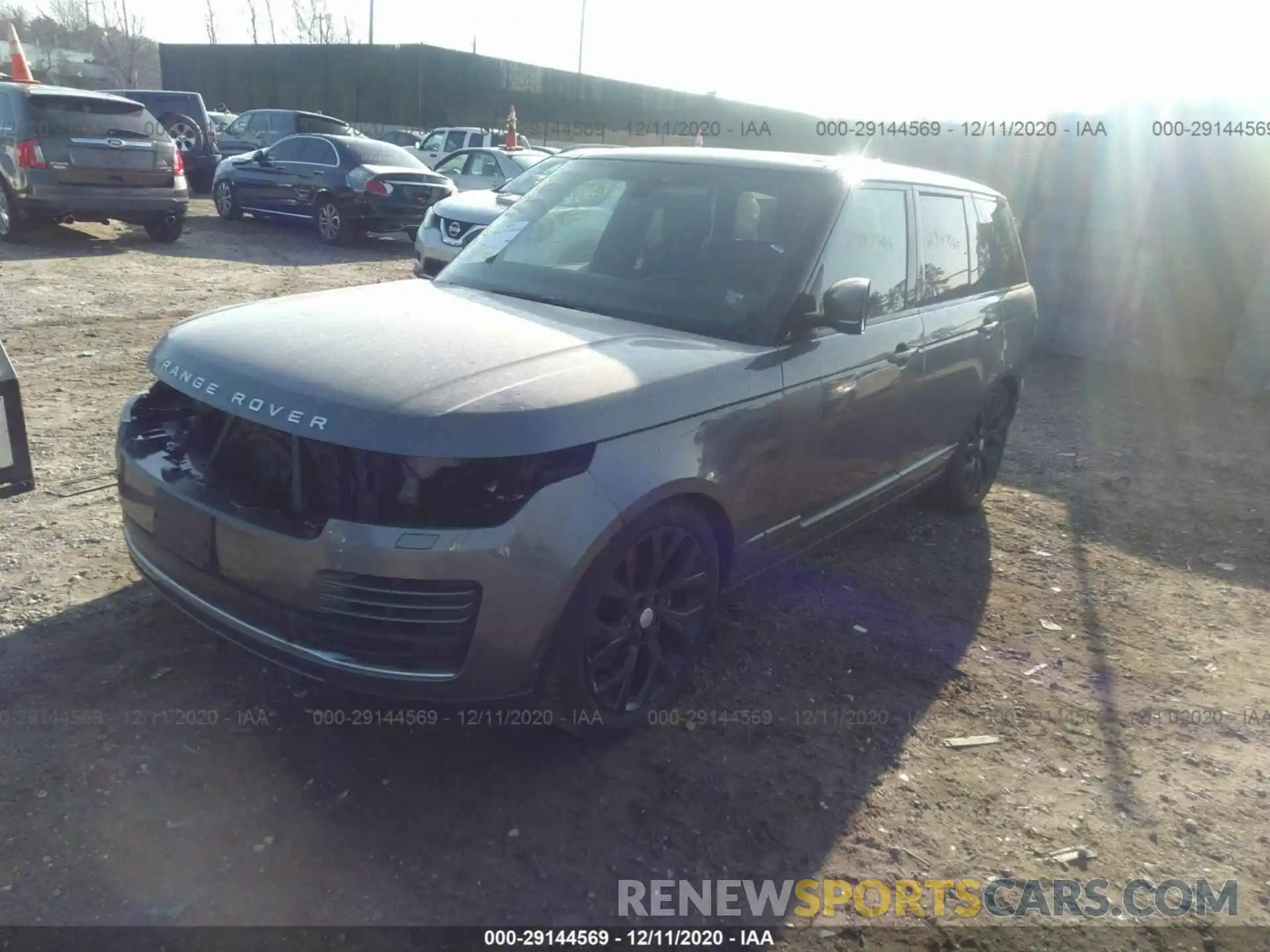 2 Фотография поврежденного автомобиля SALGS2SV4KA543628 LAND ROVER RANGE ROVER 2019