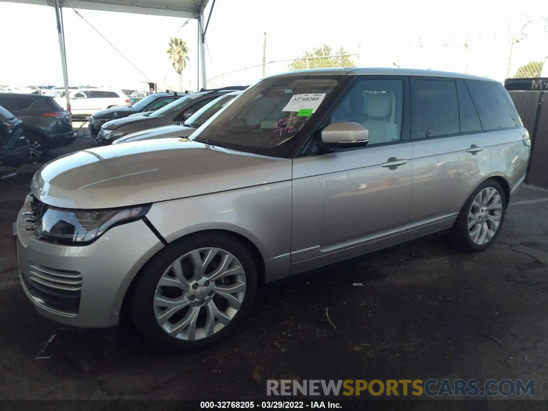 2 Фотография поврежденного автомобиля SALGS2SV4KA548358 LAND ROVER RANGE ROVER 2019