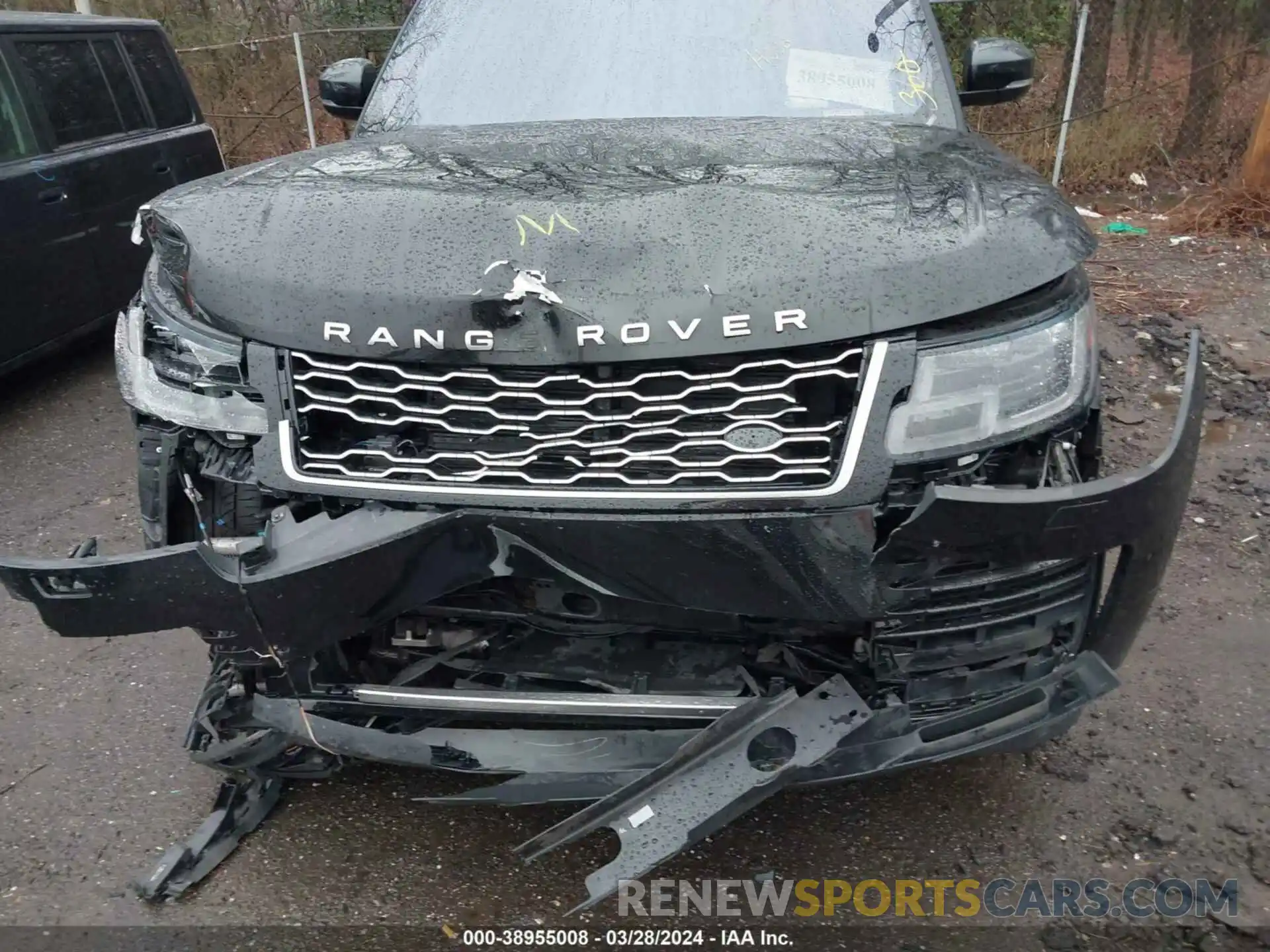 6 Photograph of a damaged car SALGS2SV5KA522576 LAND ROVER RANGE ROVER 2019