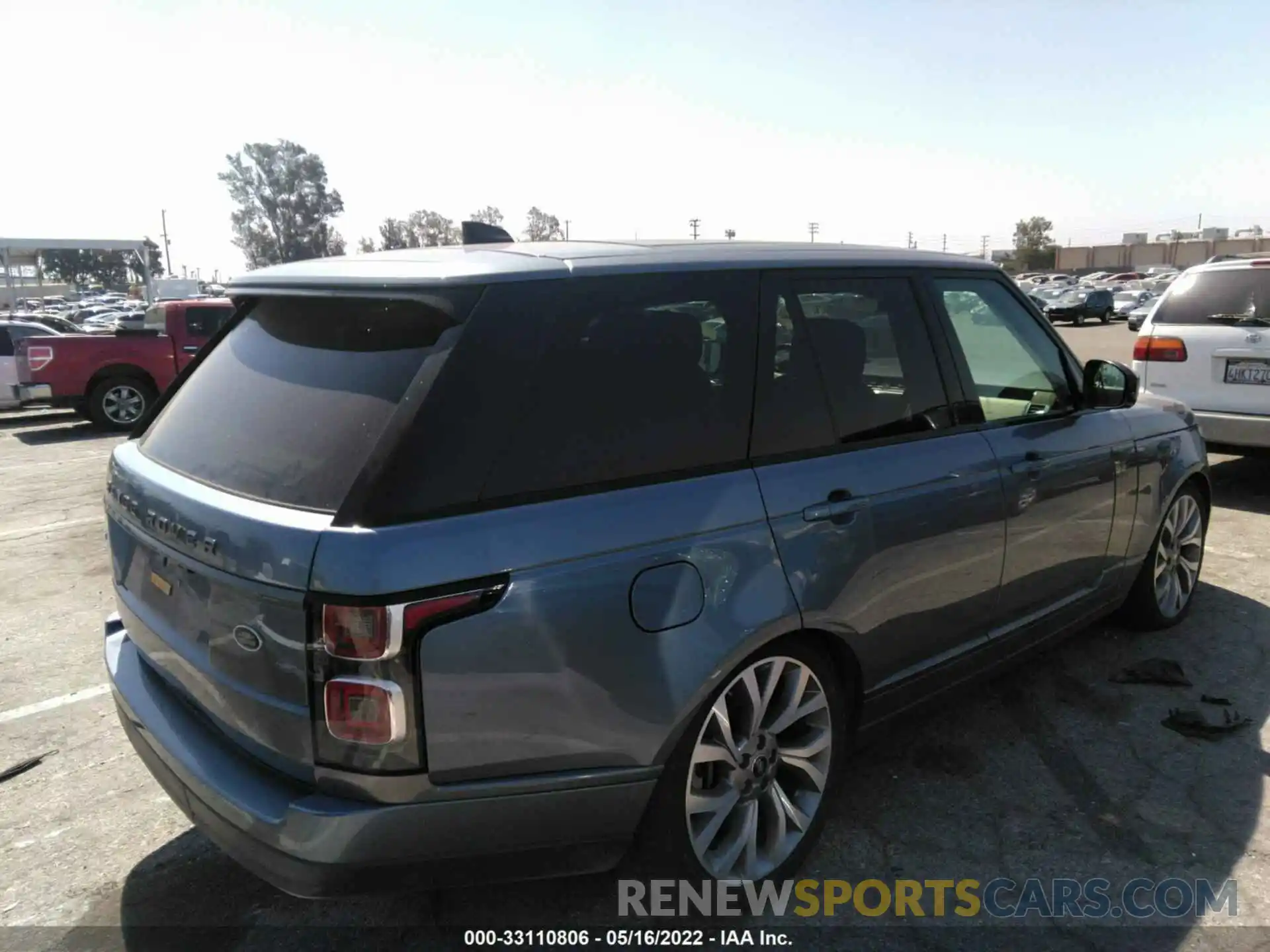 4 Фотография поврежденного автомобиля SALGS2SV5KA547719 LAND ROVER RANGE ROVER 2019