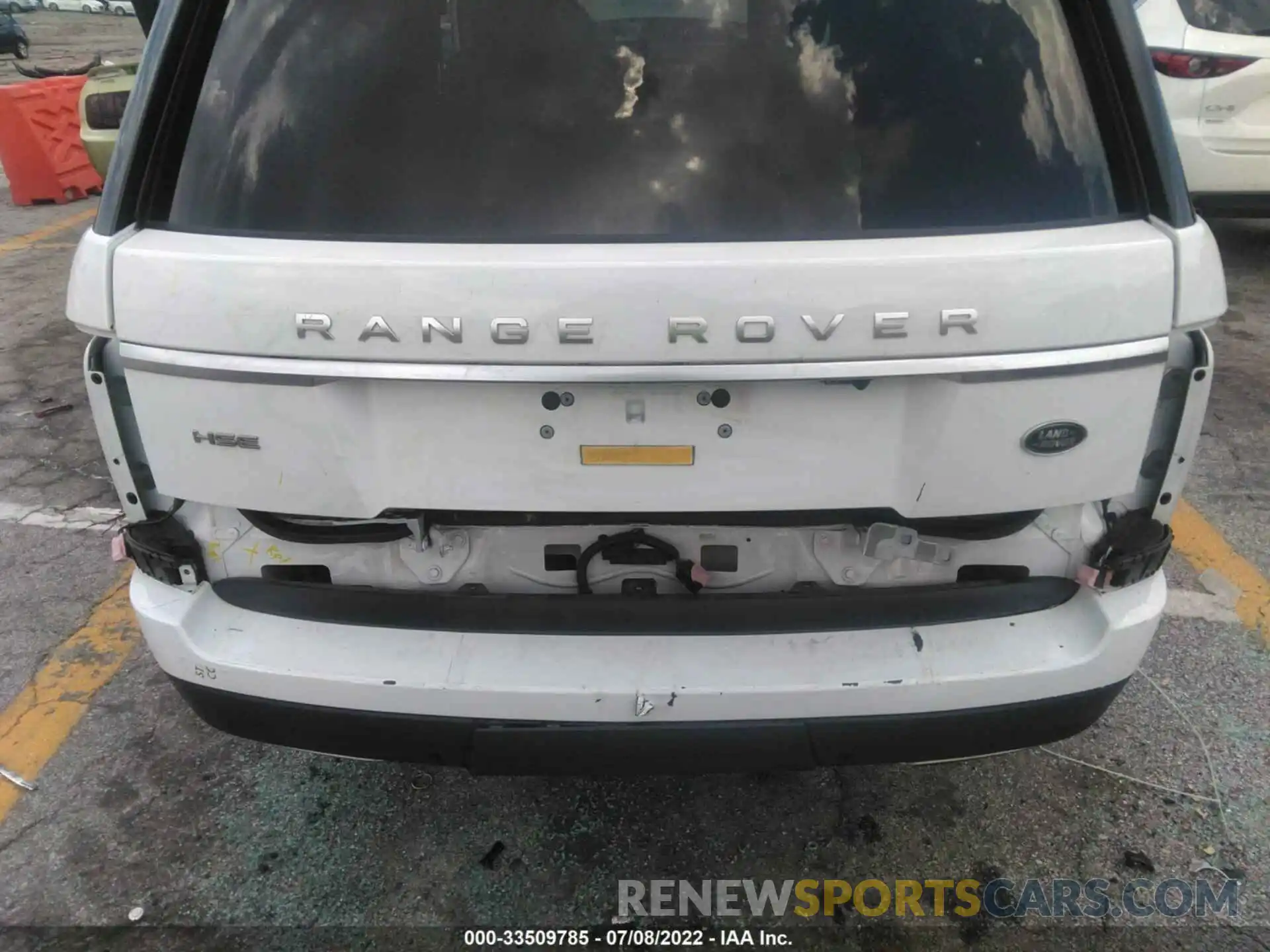 6 Photograph of a damaged car SALGS2SV5KA567422 LAND ROVER RANGE ROVER 2019