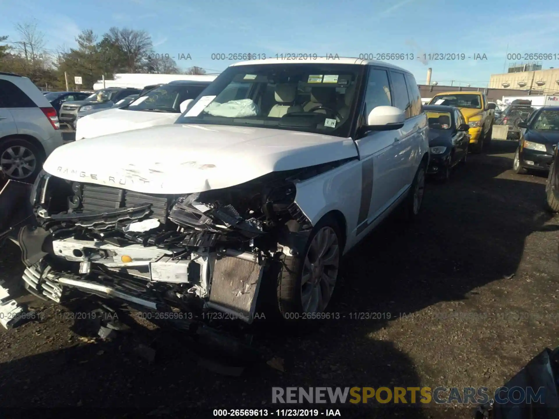 2 Фотография поврежденного автомобиля SALGS2SV7KA541033 LAND ROVER RANGE ROVER 2019