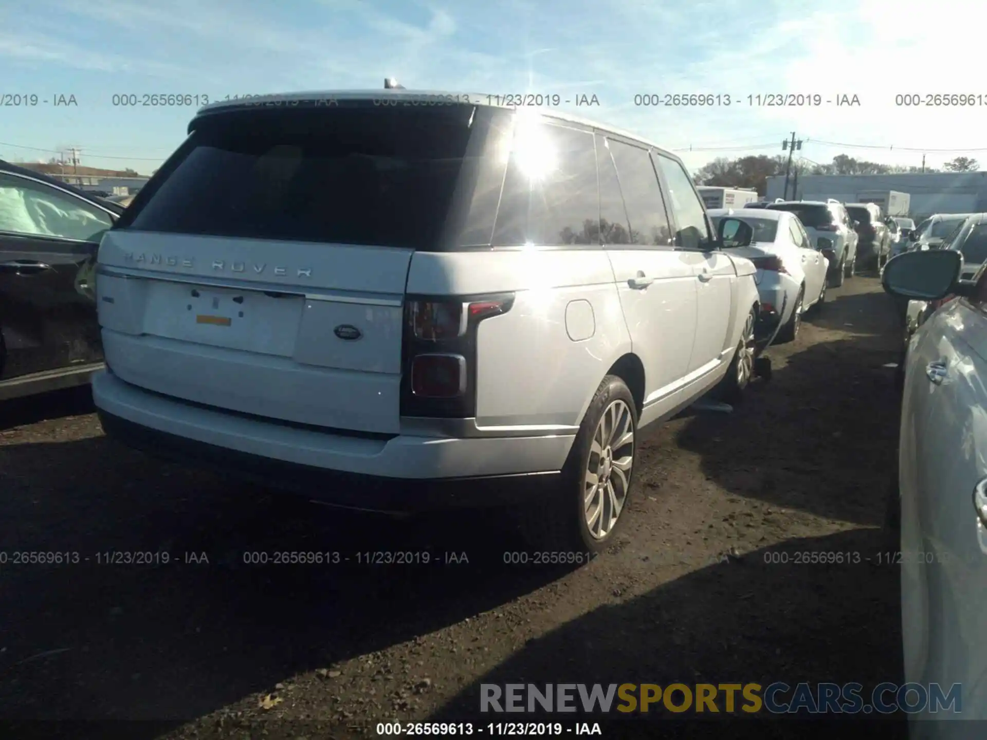 4 Фотография поврежденного автомобиля SALGS2SV7KA541033 LAND ROVER RANGE ROVER 2019