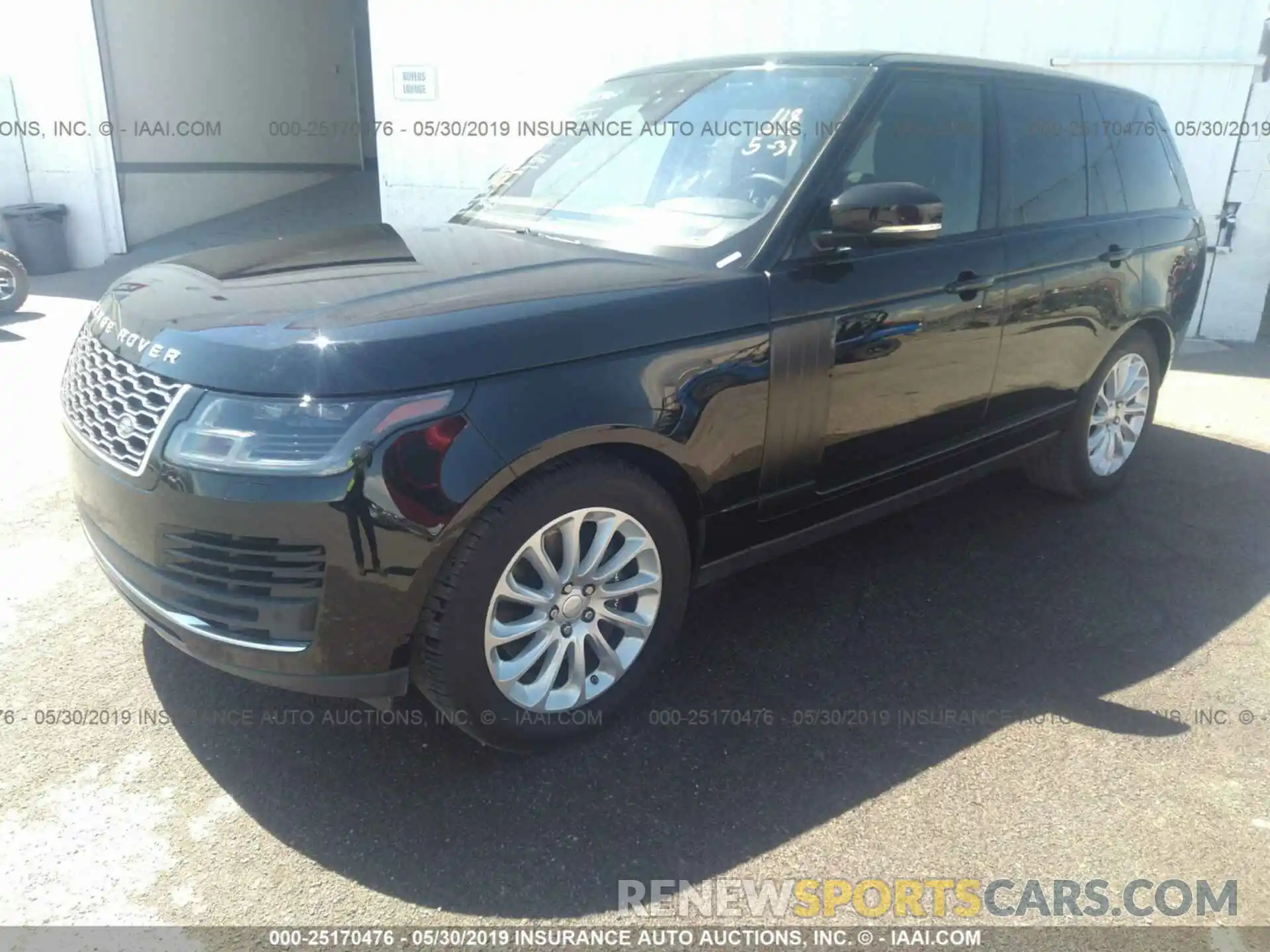 2 Фотография поврежденного автомобиля SALGS2SVXKA534948 LAND ROVER RANGE ROVER 2019