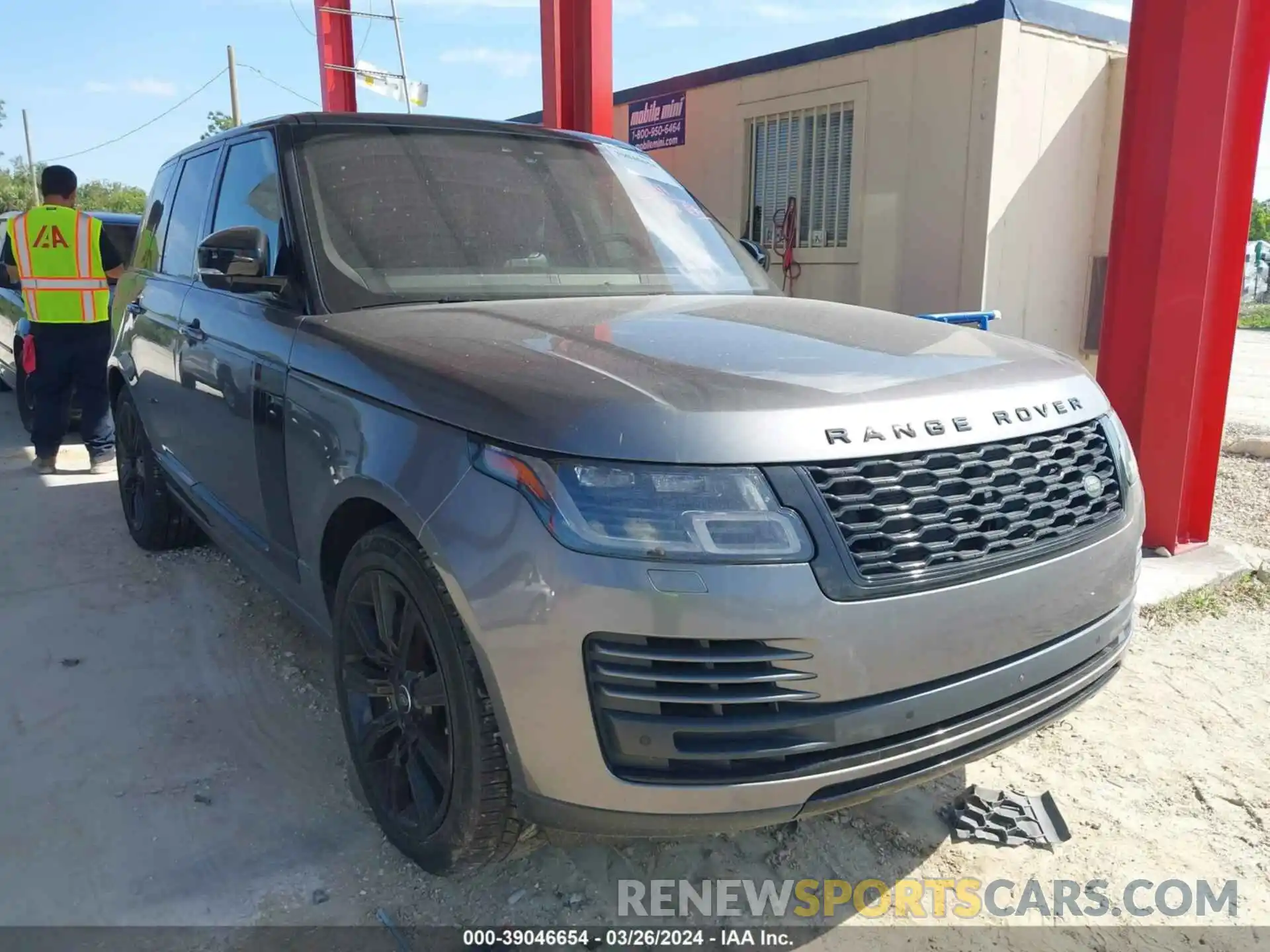 1 Photograph of a damaged car SALGS2SVXKA554262 LAND ROVER RANGE ROVER 2019