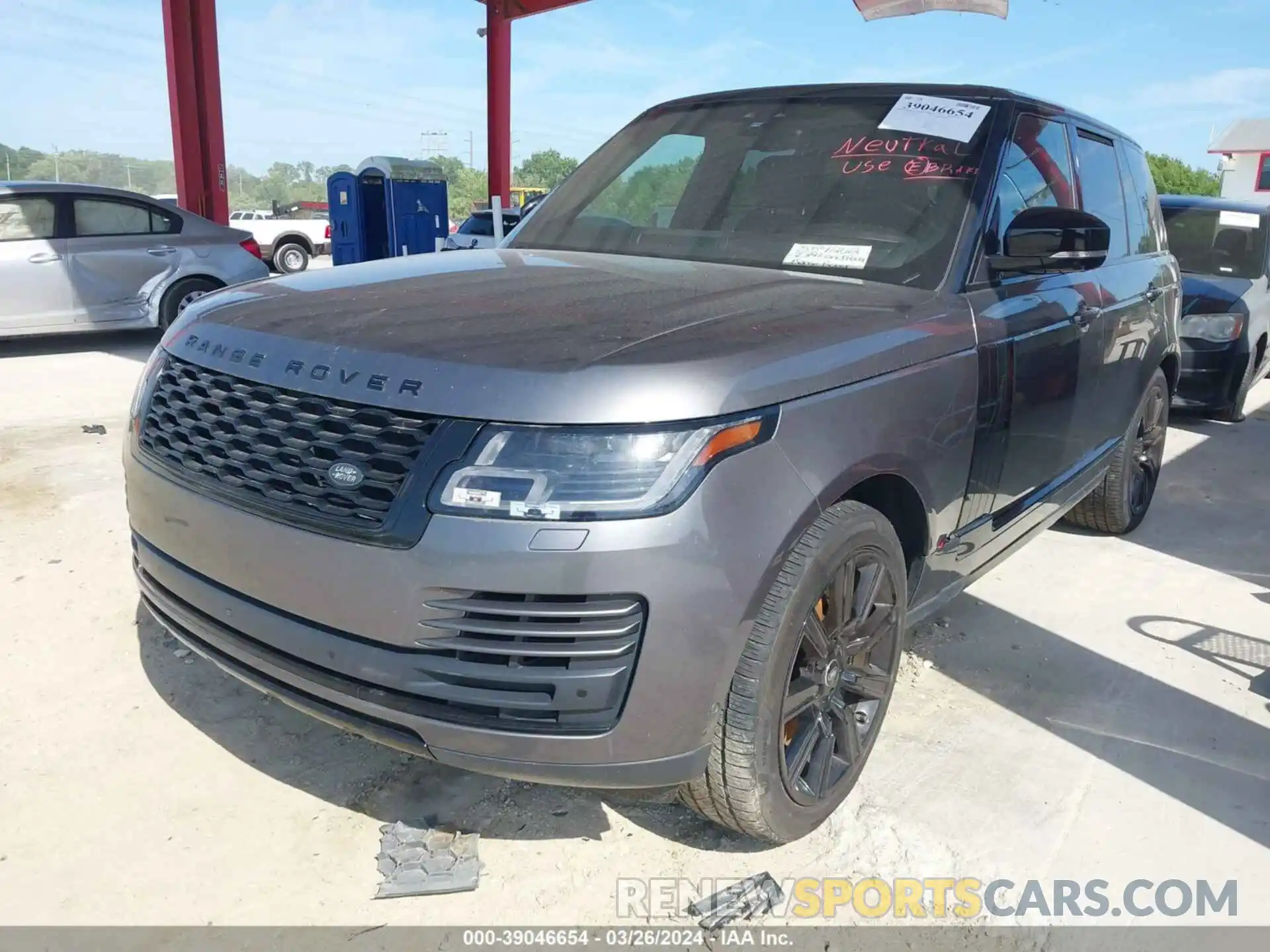 2 Фотография поврежденного автомобиля SALGS2SVXKA554262 LAND ROVER RANGE ROVER 2019