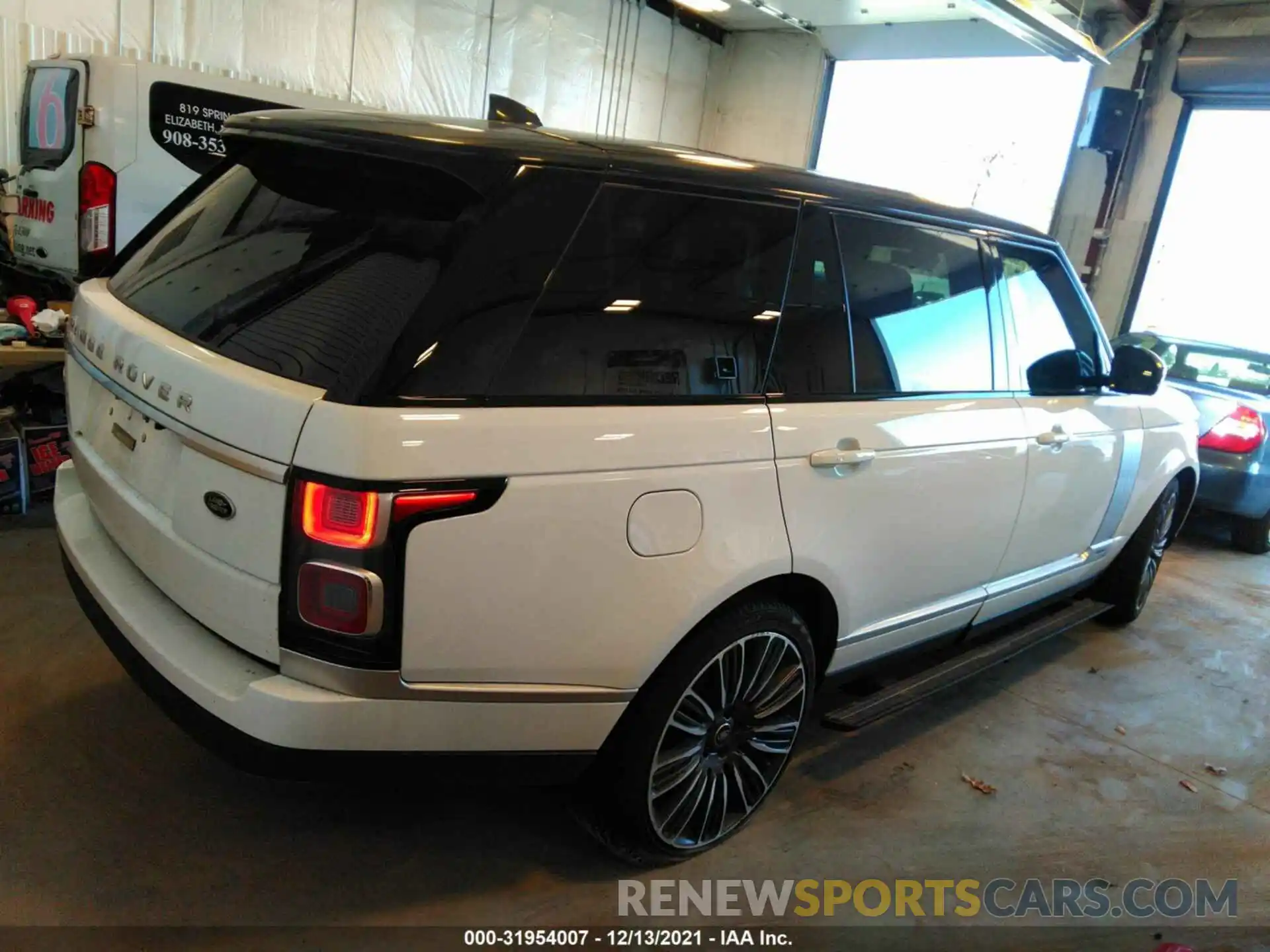 4 Фотография поврежденного автомобиля SALGS5RE1KA563472 LAND ROVER RANGE ROVER 2019