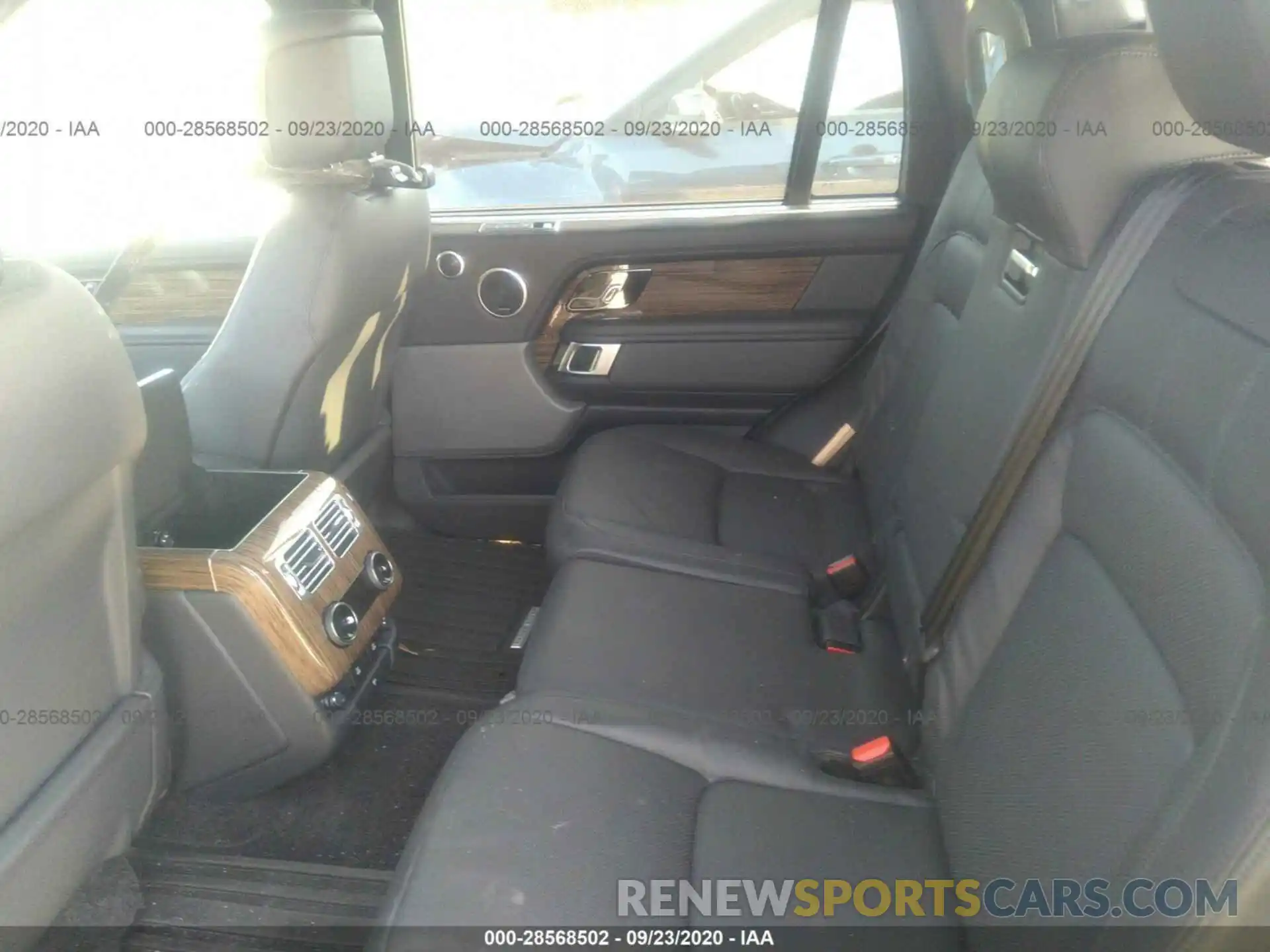 8 Фотография поврежденного автомобиля SALGS5RE2KA555865 LAND ROVER RANGE ROVER 2019