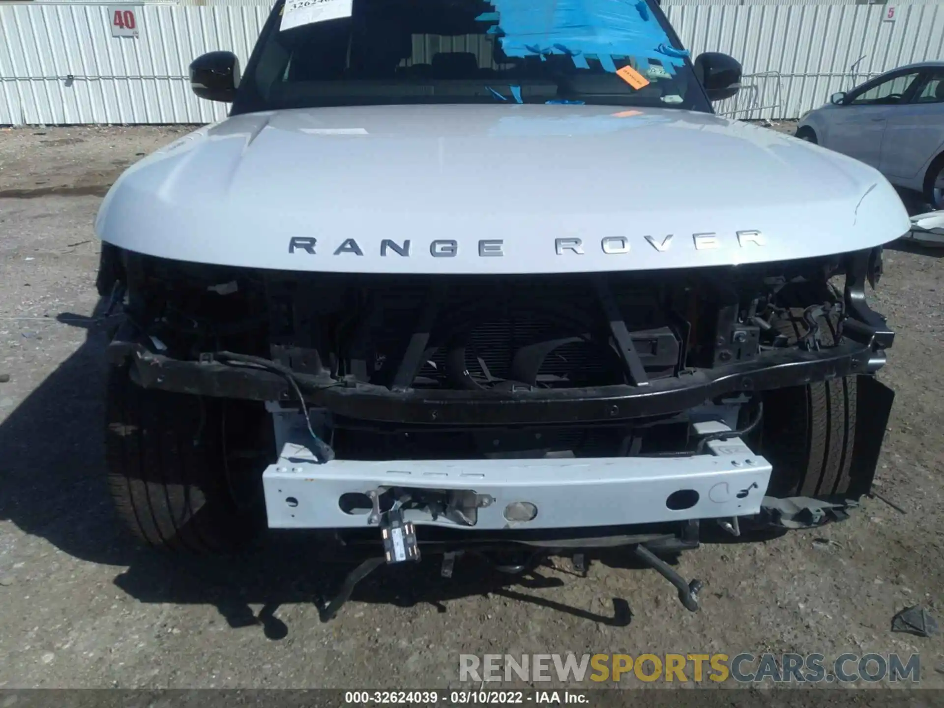 6 Photograph of a damaged car SALGS5RE4KA539697 LAND ROVER RANGE ROVER 2019