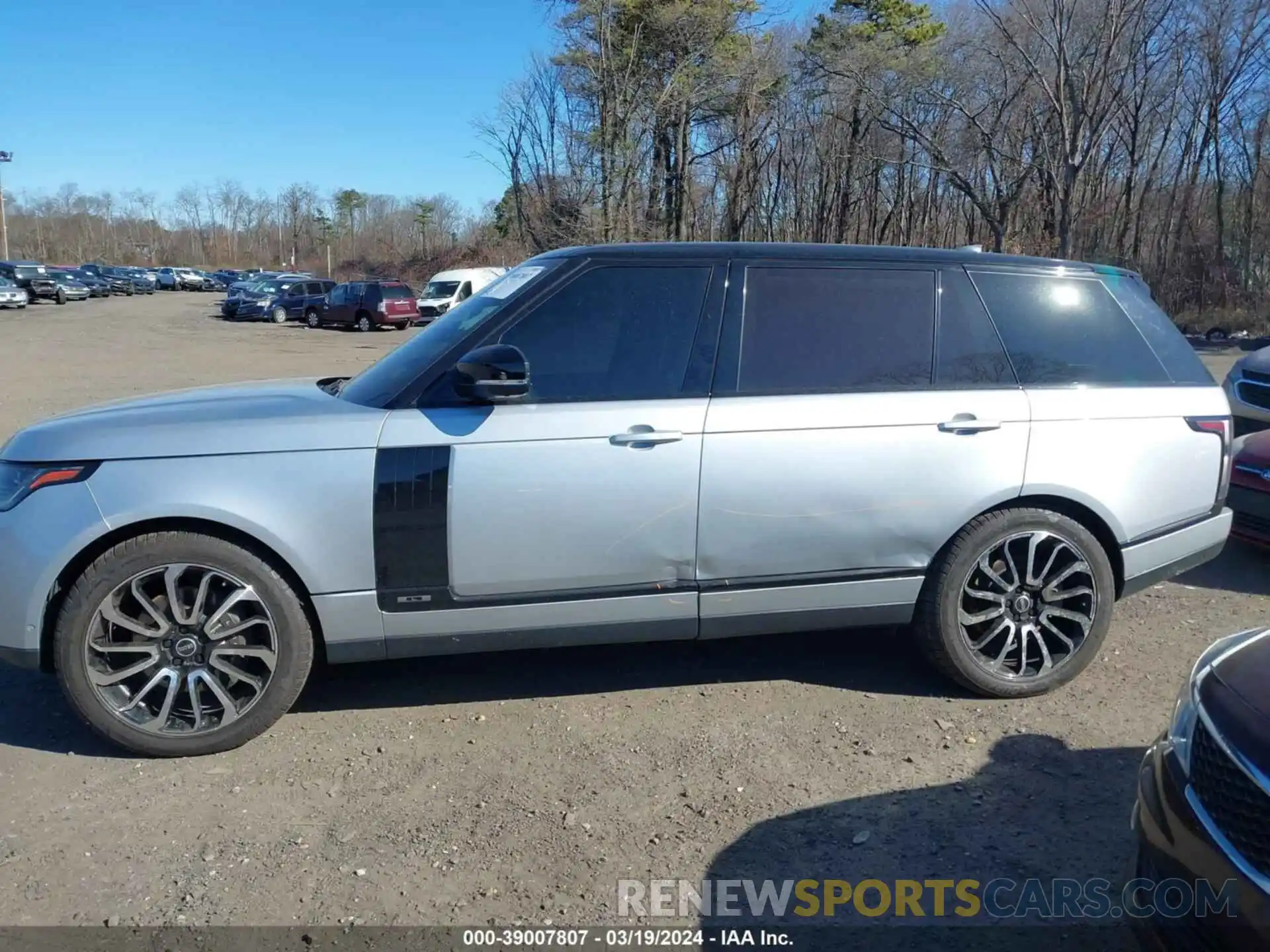 14 Photograph of a damaged car SALGS5RE5KA525310 LAND ROVER RANGE ROVER 2019