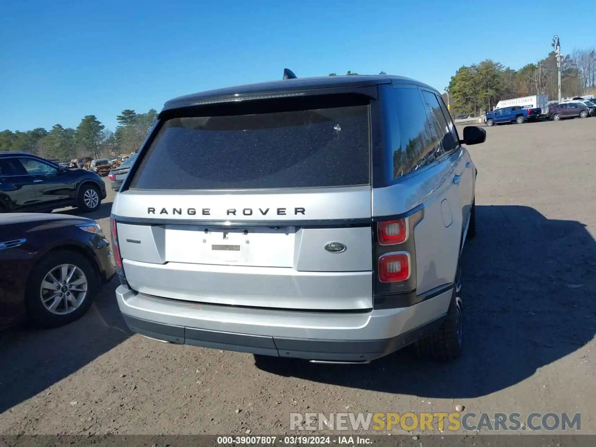 16 Photograph of a damaged car SALGS5RE5KA525310 LAND ROVER RANGE ROVER 2019