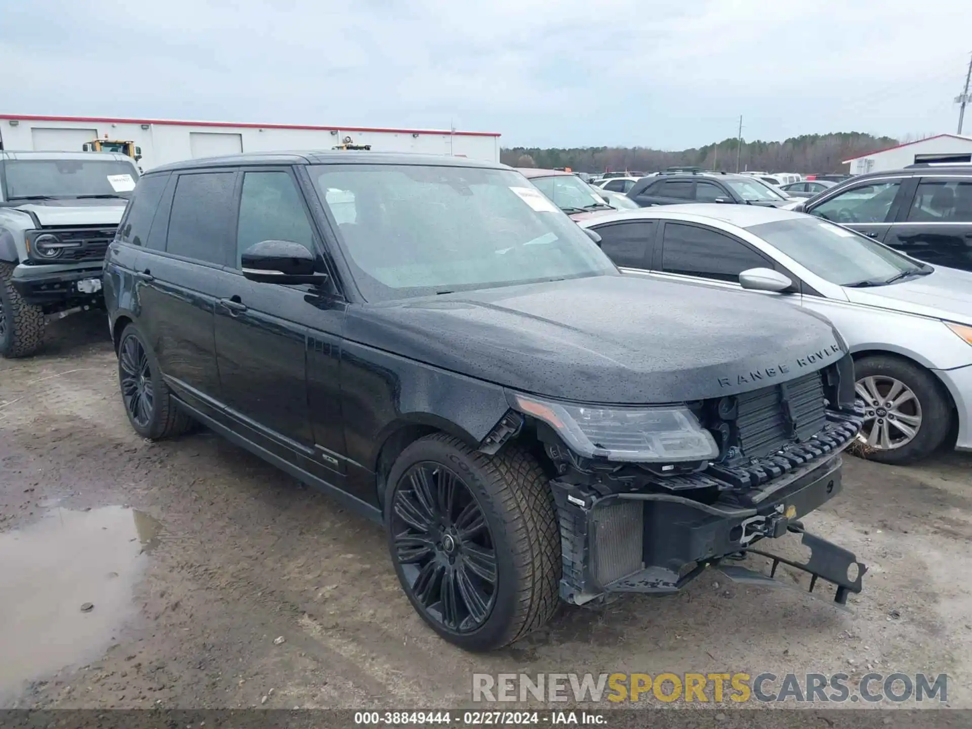 1 Фотография поврежденного автомобиля SALGS5RE7KA556185 LAND ROVER RANGE ROVER 2019