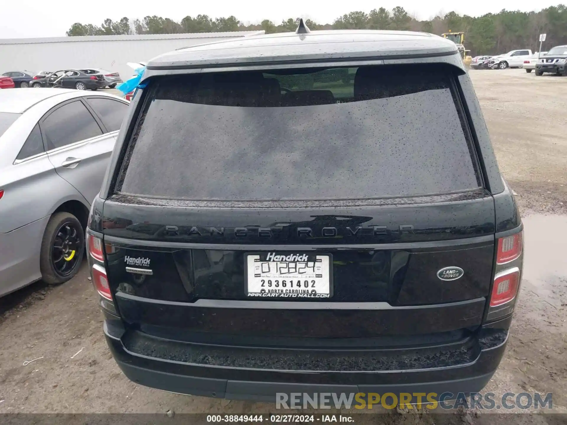 16 Photograph of a damaged car SALGS5RE7KA556185 LAND ROVER RANGE ROVER 2019