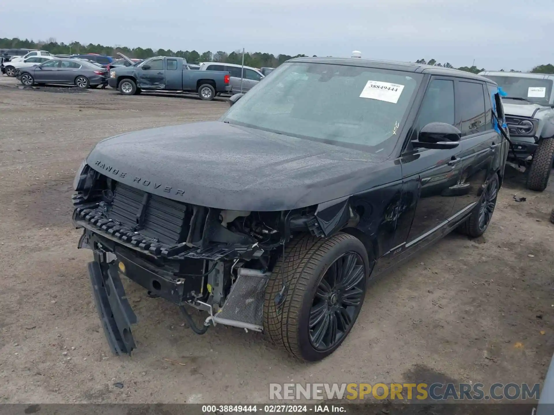 2 Фотография поврежденного автомобиля SALGS5RE7KA556185 LAND ROVER RANGE ROVER 2019