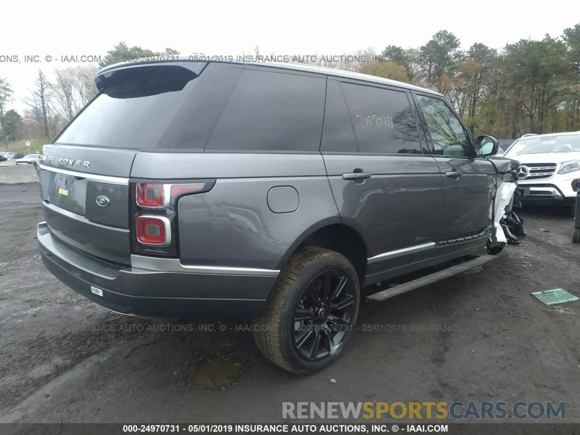 4 Photograph of a damaged car SALGS5RE8KA531649 LAND ROVER RANGE ROVER 2019