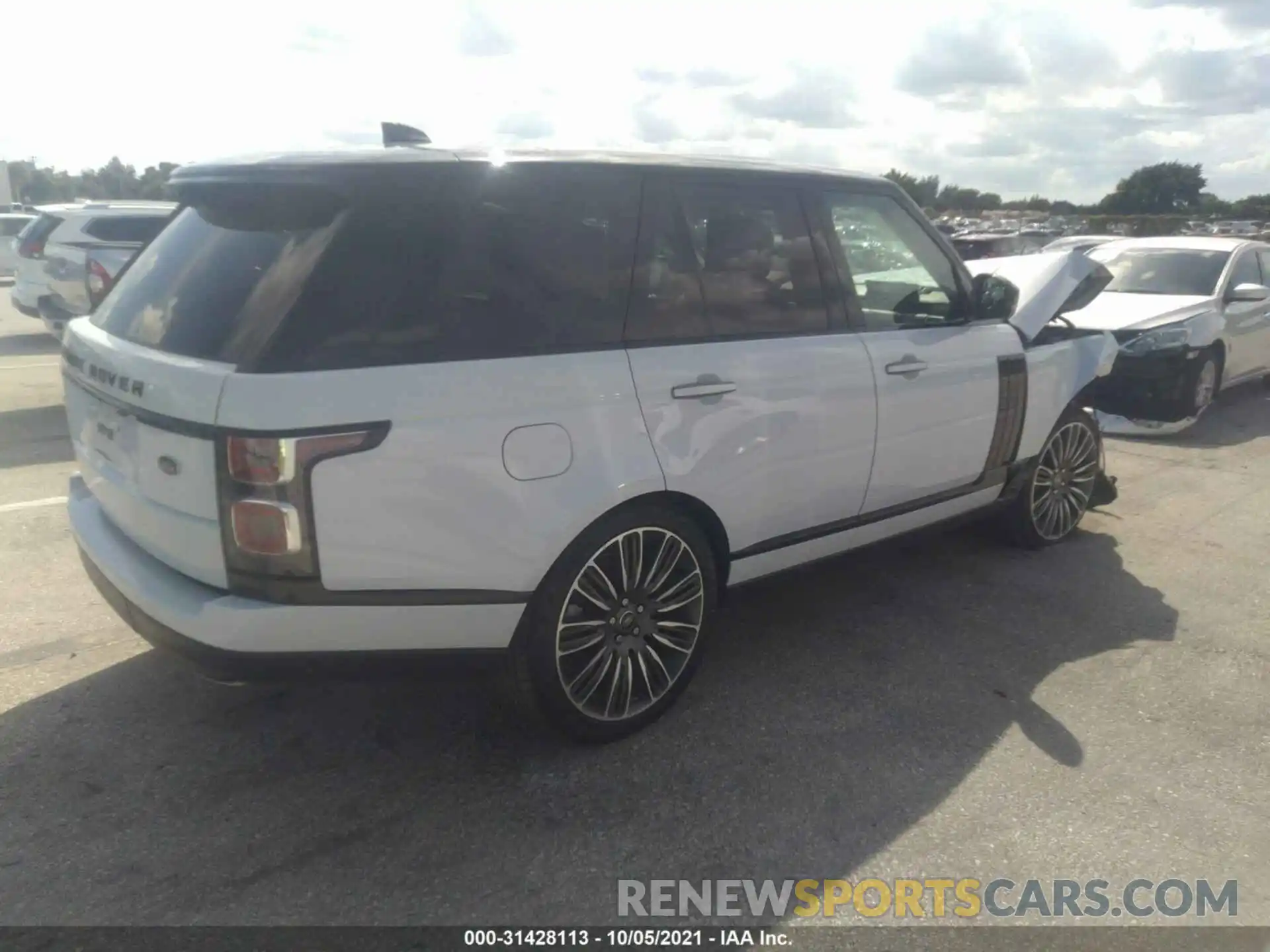 4 Фотография поврежденного автомобиля SALGV2RE4KA558255 LAND ROVER RANGE ROVER 2019