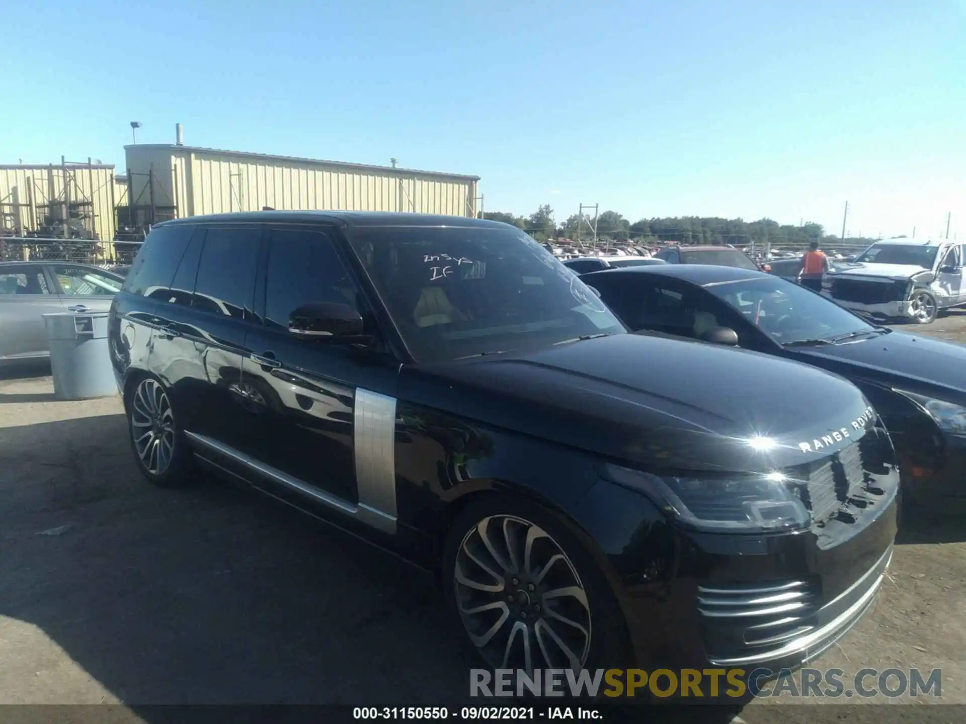 1 Фотография поврежденного автомобиля SALGV2RE5KA528021 LAND ROVER RANGE ROVER 2019