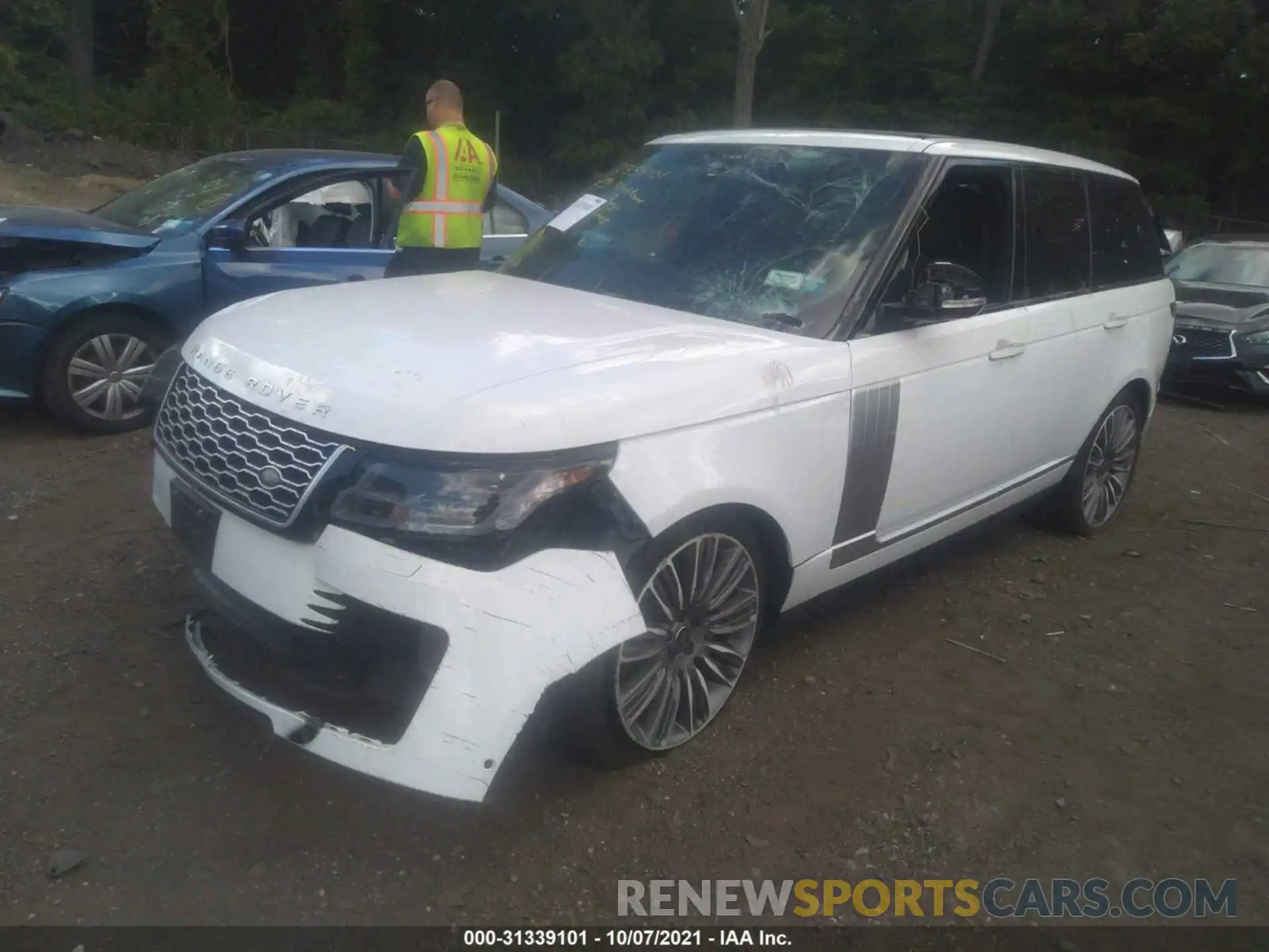 2 Фотография поврежденного автомобиля SALGV2REXKA531755 LAND ROVER RANGE ROVER 2019