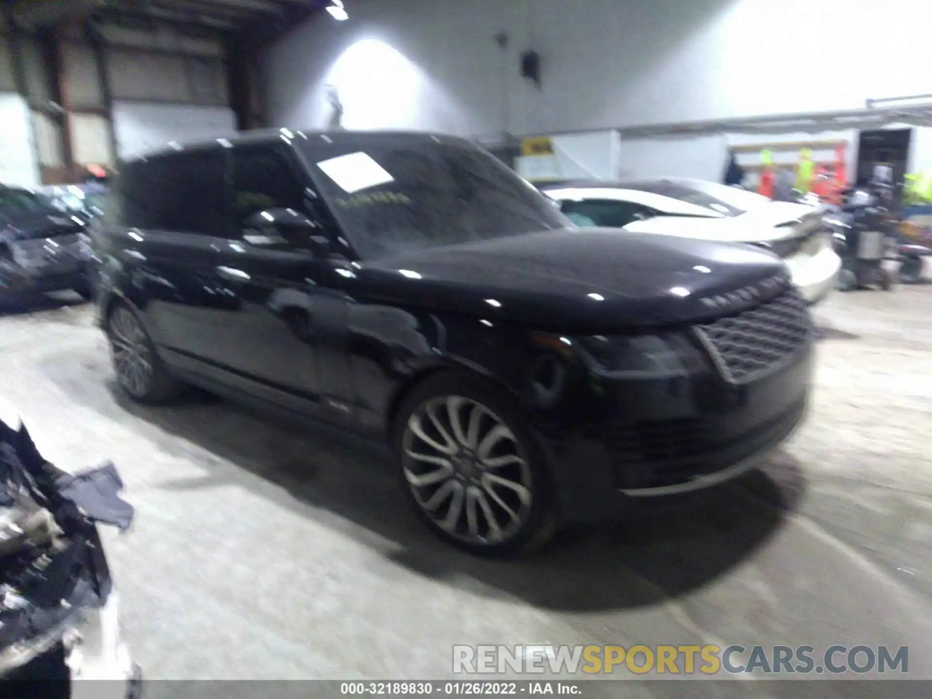 1 Photograph of a damaged car SALGV5REXKA520479 LAND ROVER RANGE ROVER 2019